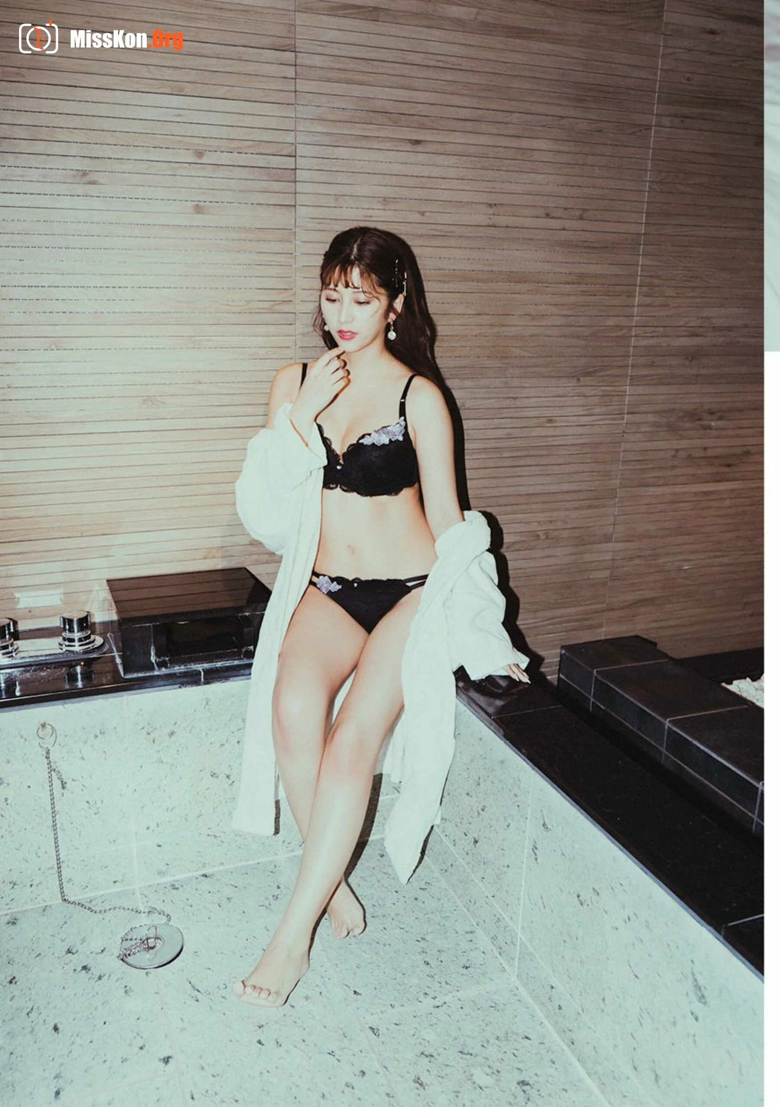 Nanamori Lily - Photo 15