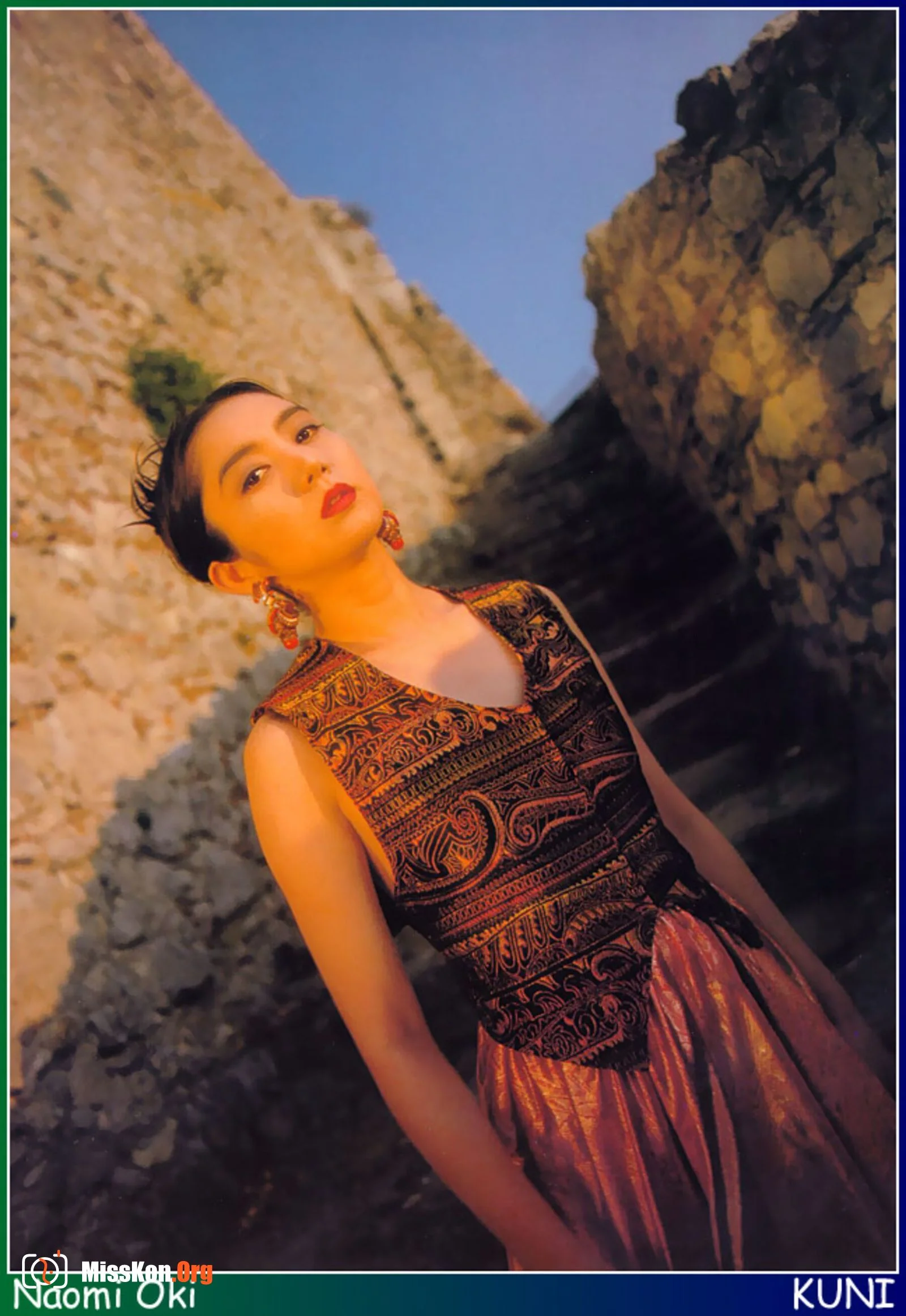 Naomi Oki - Photo 13