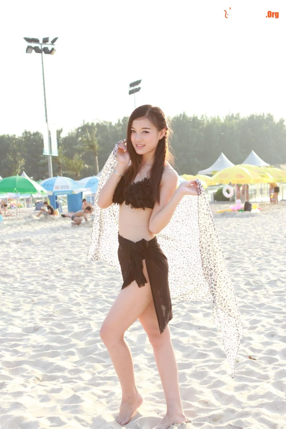 国模林子颜性感写真套图（2013-08-08） - 照片 9