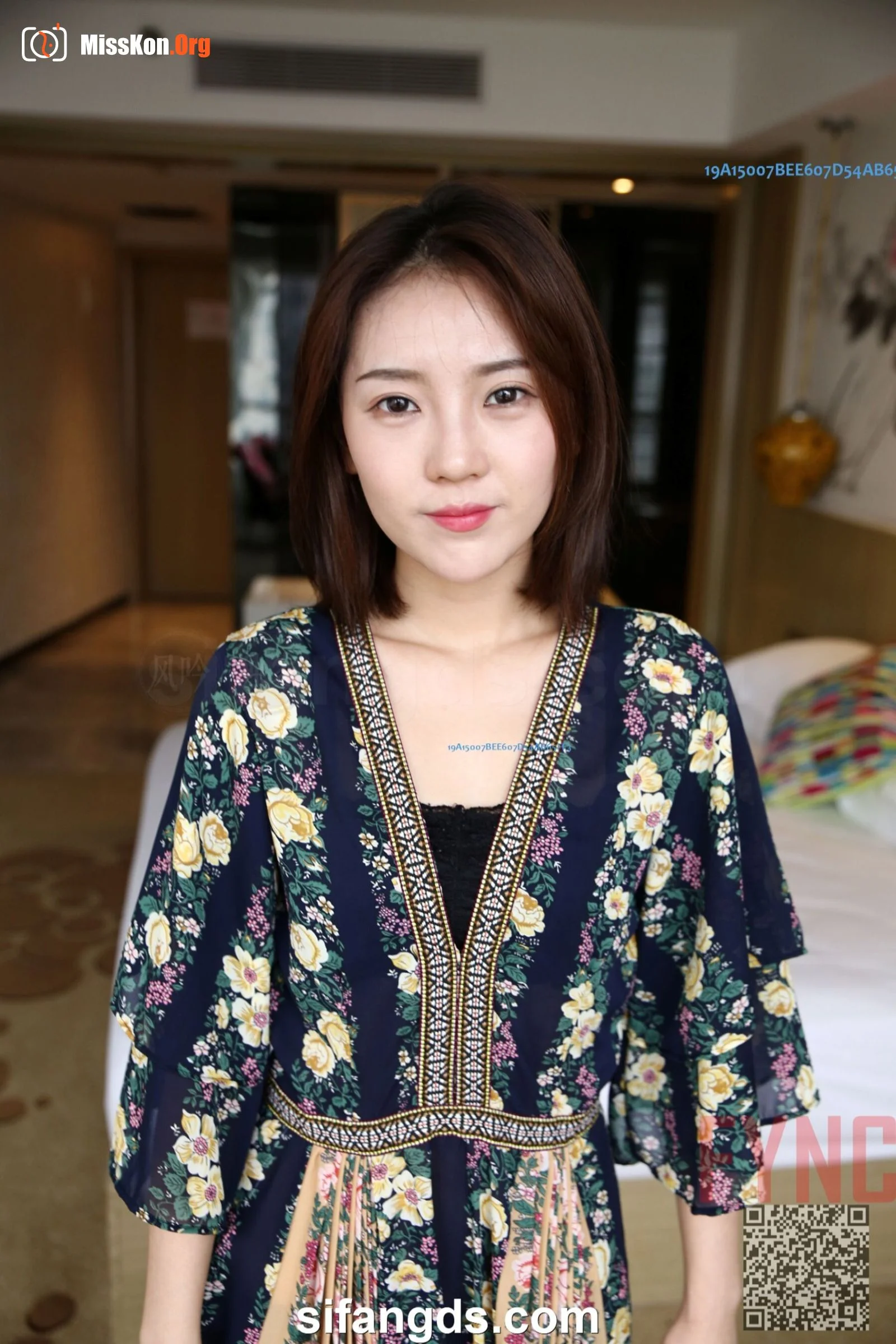 National model Yuanyuan's large-scale human body private photo set (2019-04-06) - Photo 13