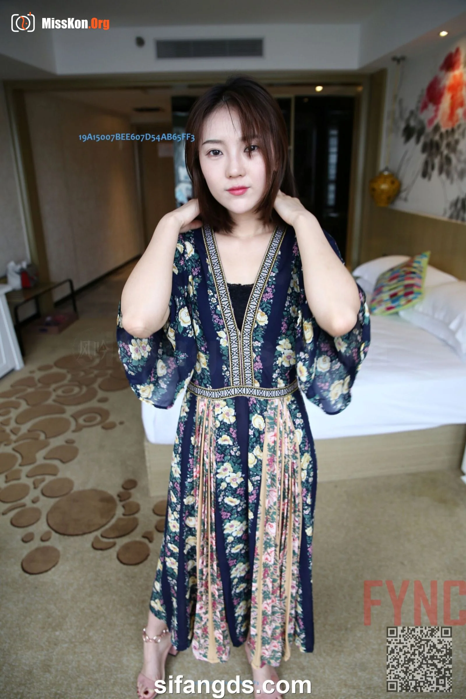 National model Yuanyuan's large-scale human body private photo set (2019-04-06) - Photo 18