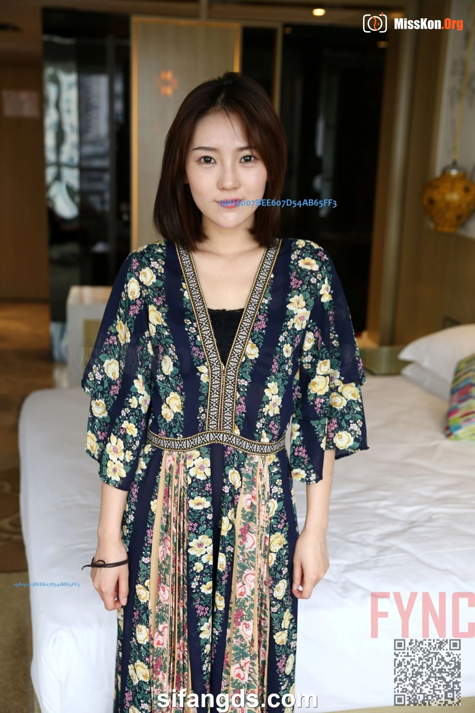 National model Yuanyuan's large-scale human body private photo set (2019-04-06) - Photo 4