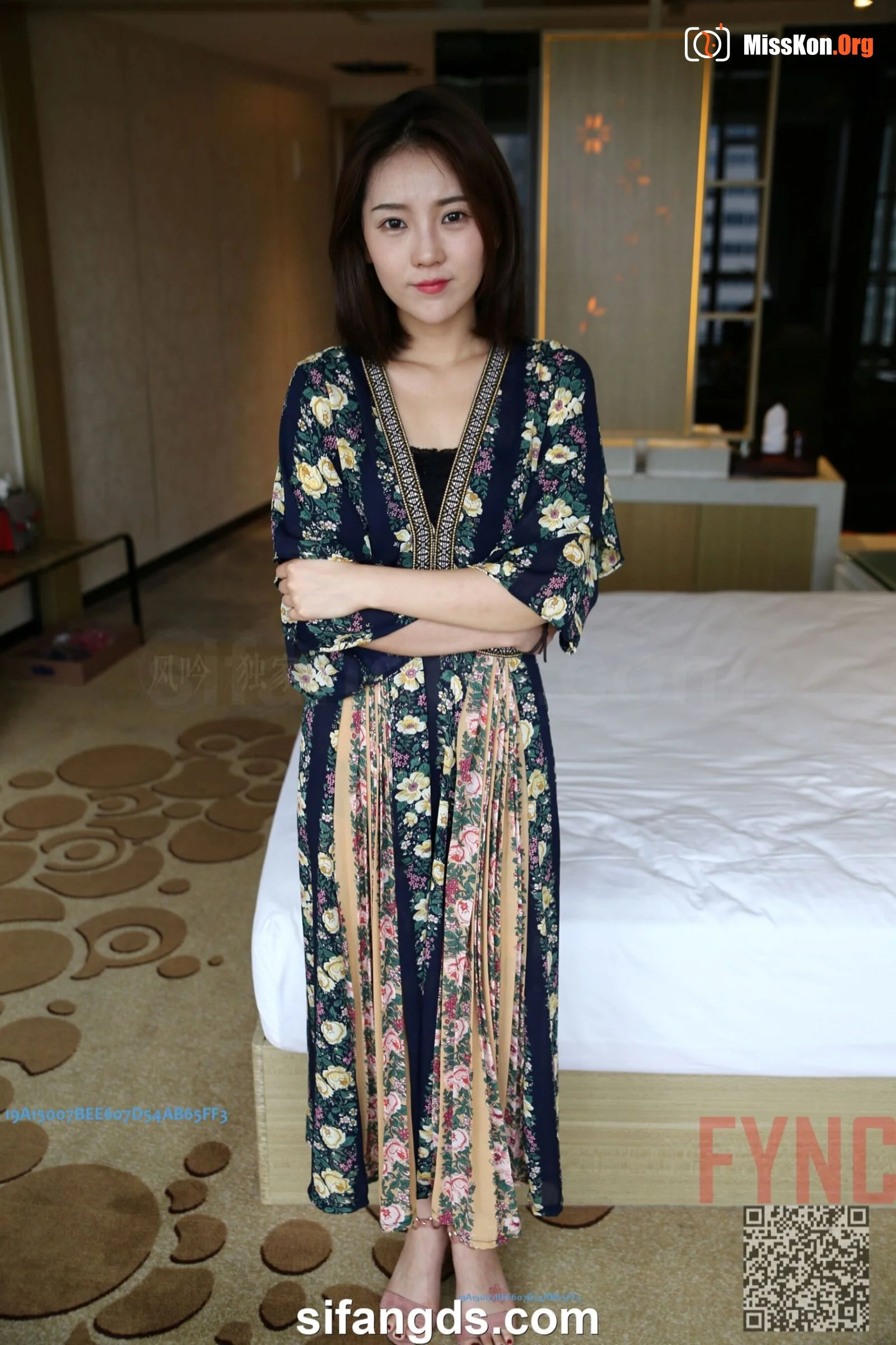 National model Yuanyuan's large-scale human body private photo set (2019-04-06) - Photo 9