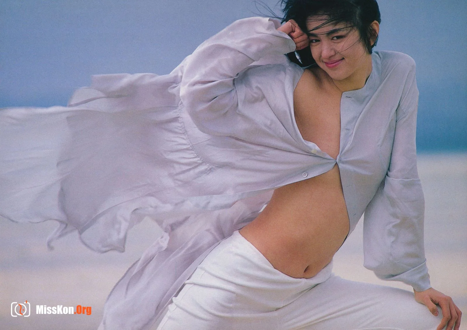 Natsuko Yamamoto & Isako Washio: Isako's Summer. Natsuko's Winter (1986-05-20) - Photo 4