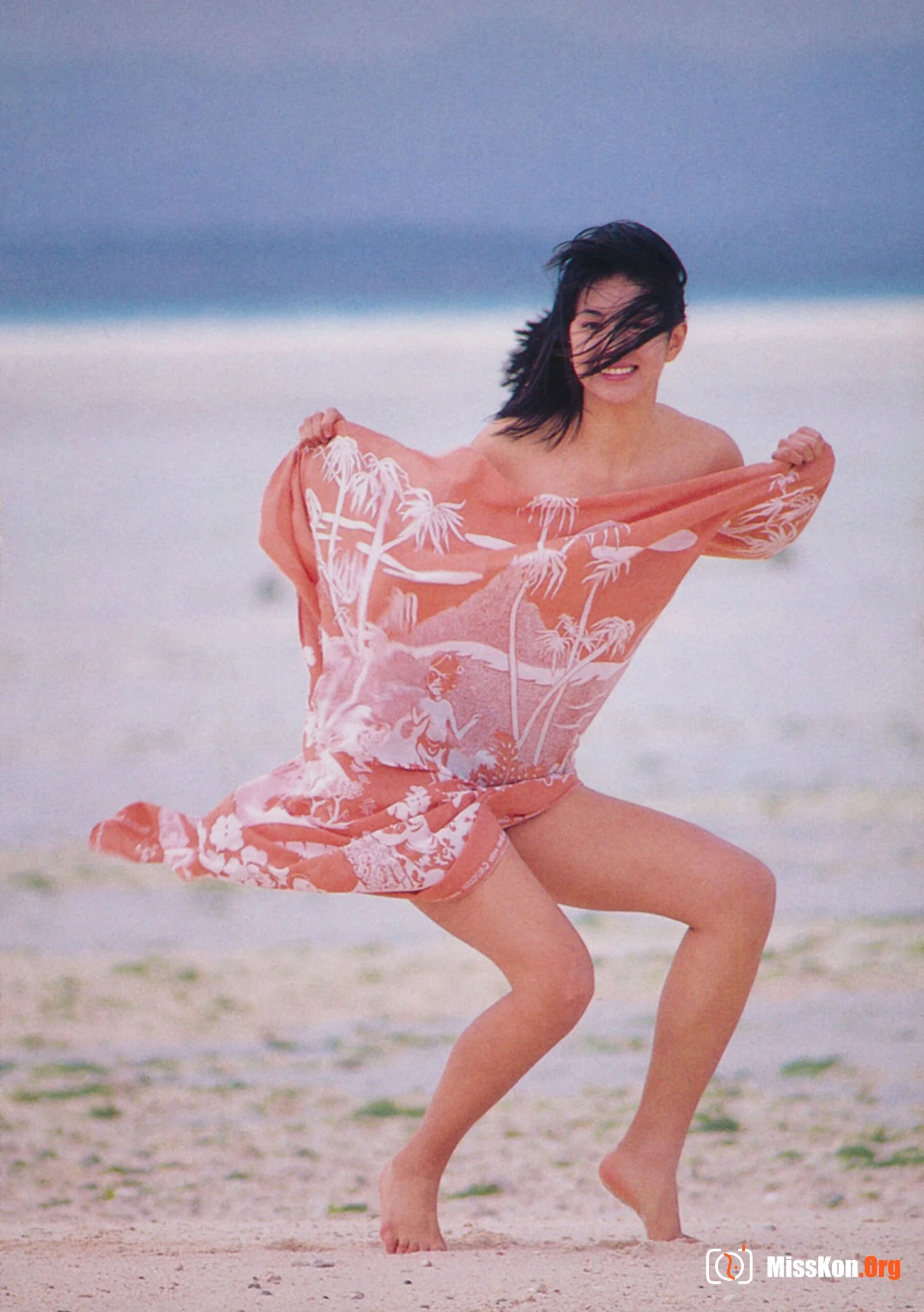 Natsuko Yamamoto & Isako Washio: Isako's Summer. Natsuko's Winter (1986-05-20) - Photo 6