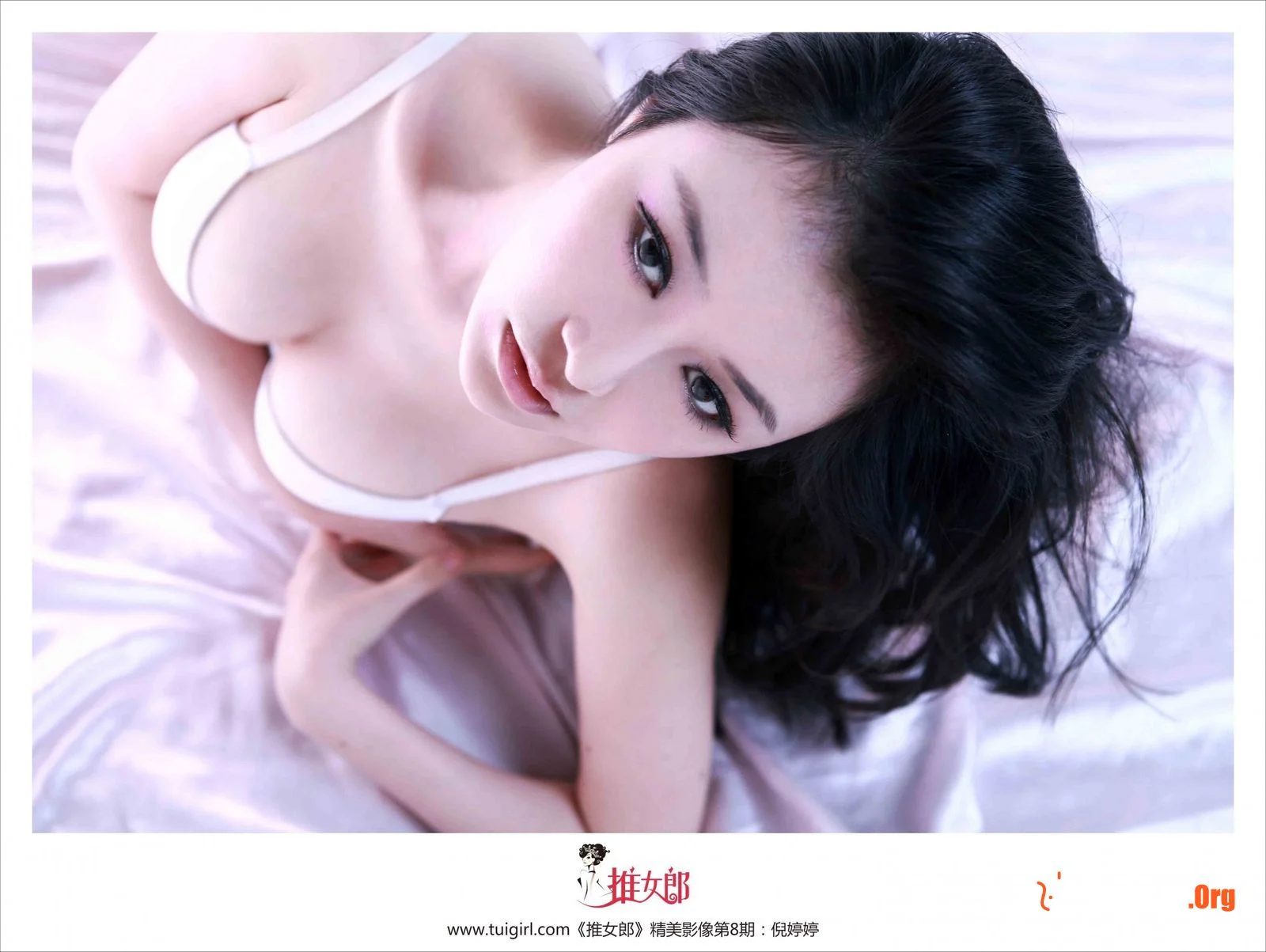 Ni Tingting: model, actress - Photo 18