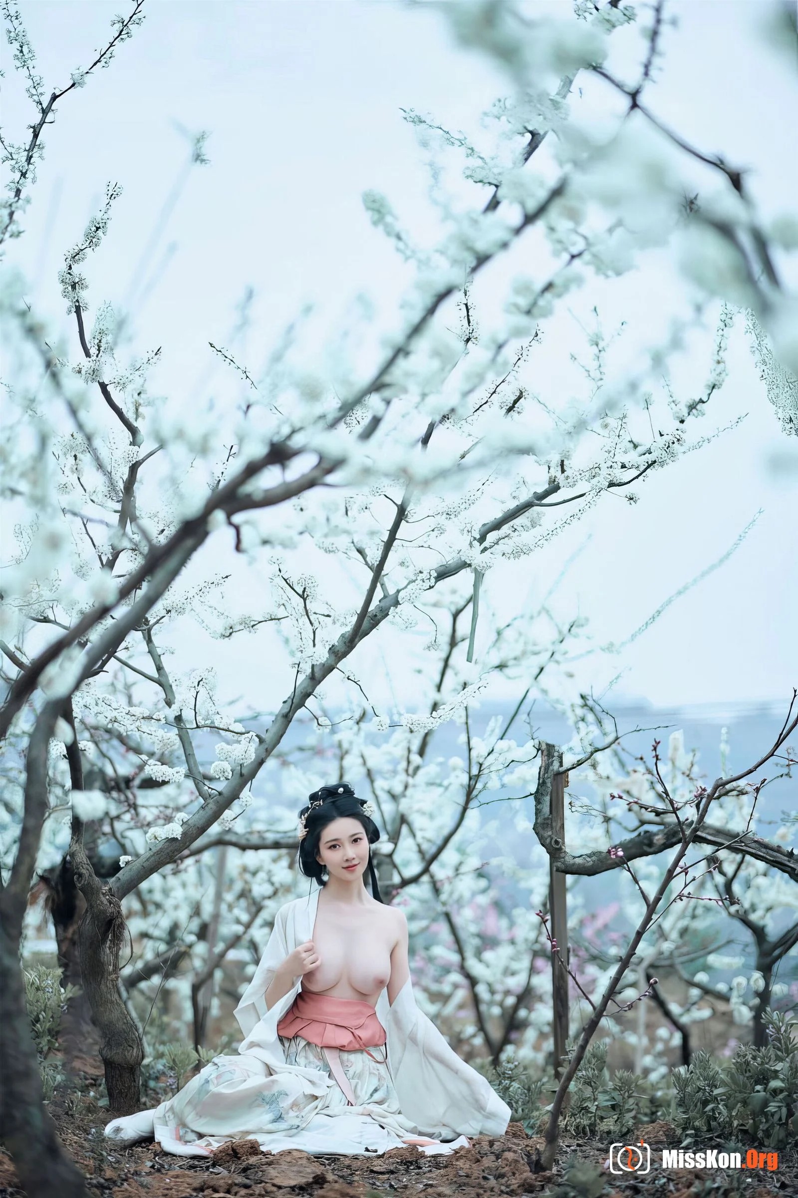 Nian Nian: March banyan tree - Photo 4