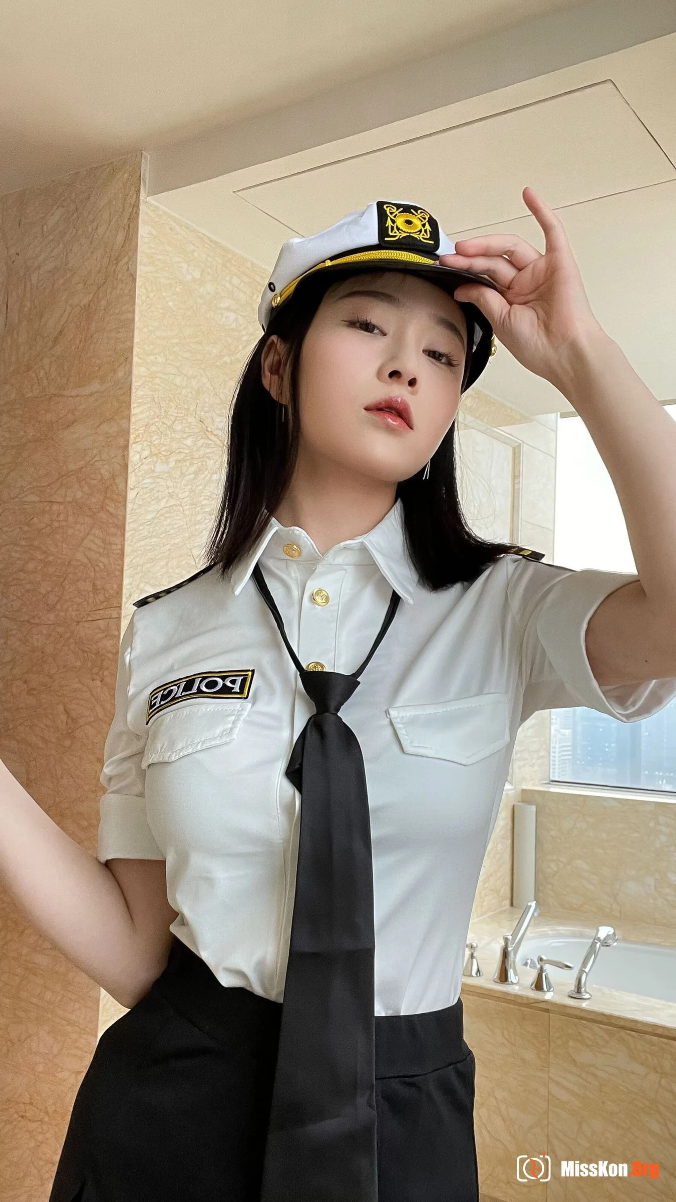 Nian Nian: S policewoman (2022-01-06) - Photo 12