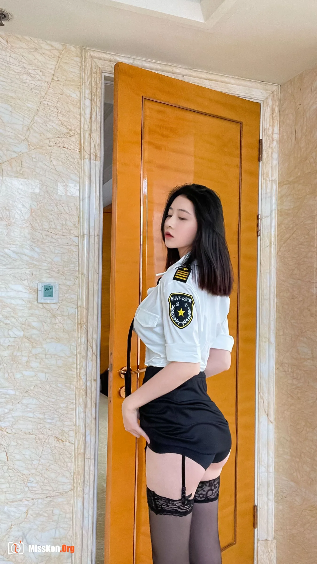 Nian Nian: S policewoman (2022-01-06) - Photo 5