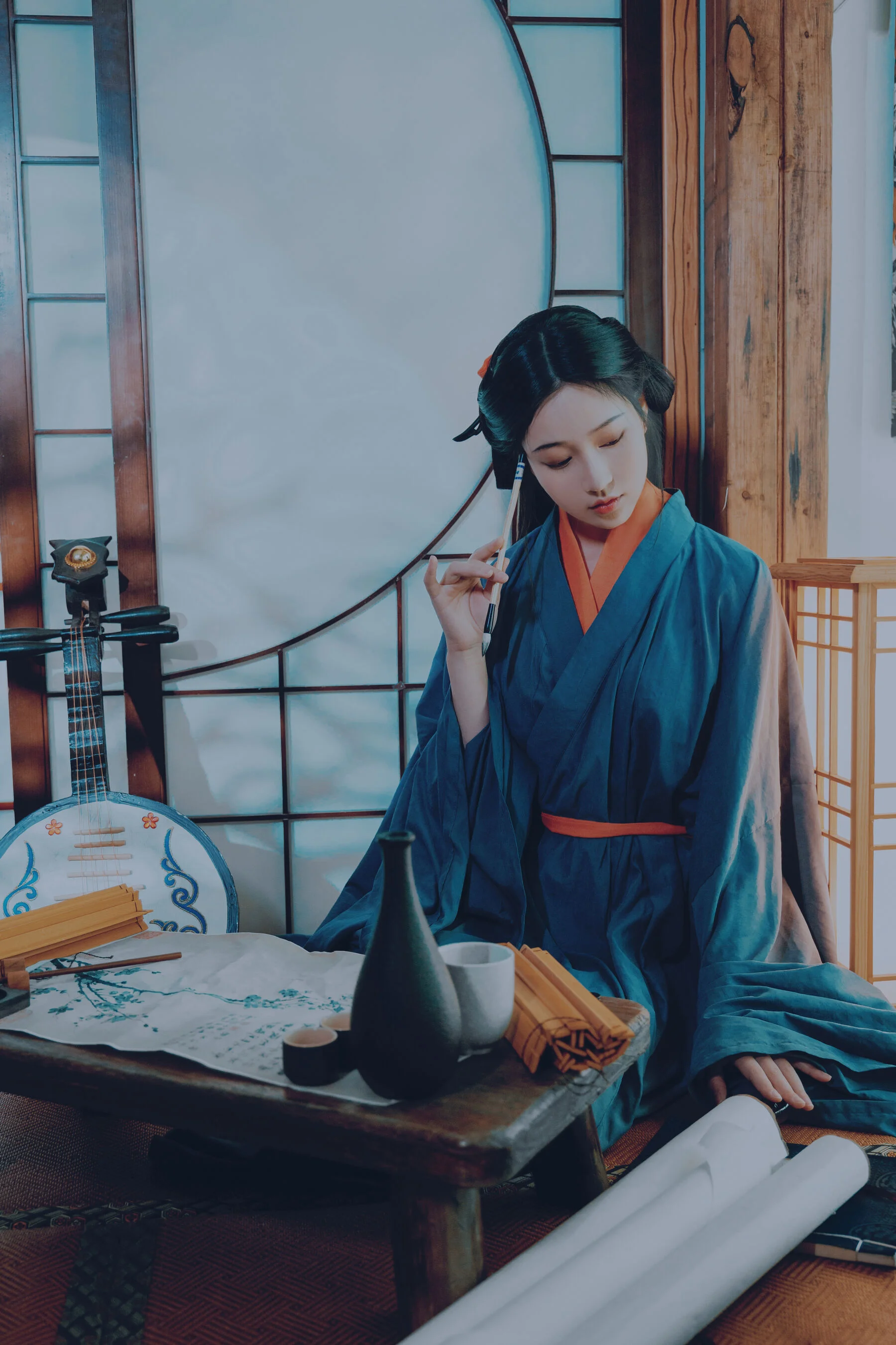 Nian Nian: Spring Moon in Han Palace