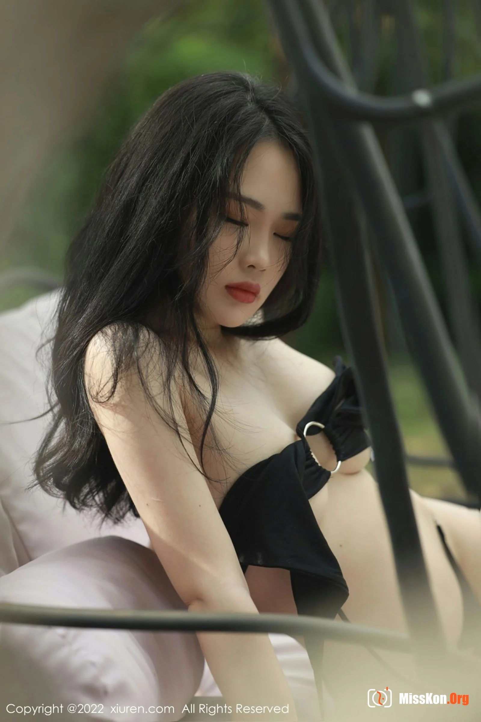 Niki Koya - Photo 69