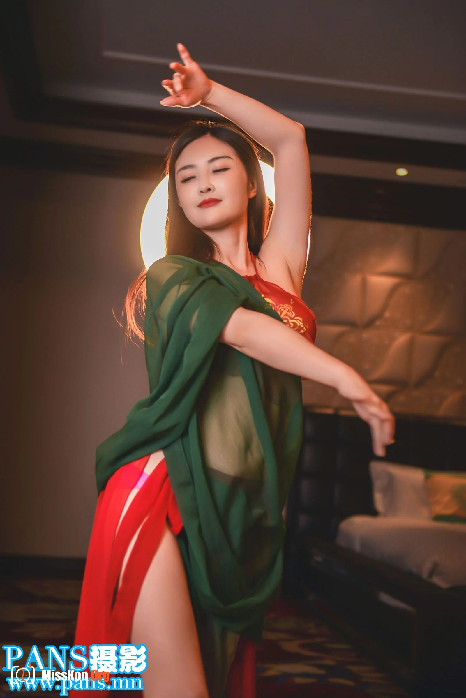 Nuan Nuan - Photo 3