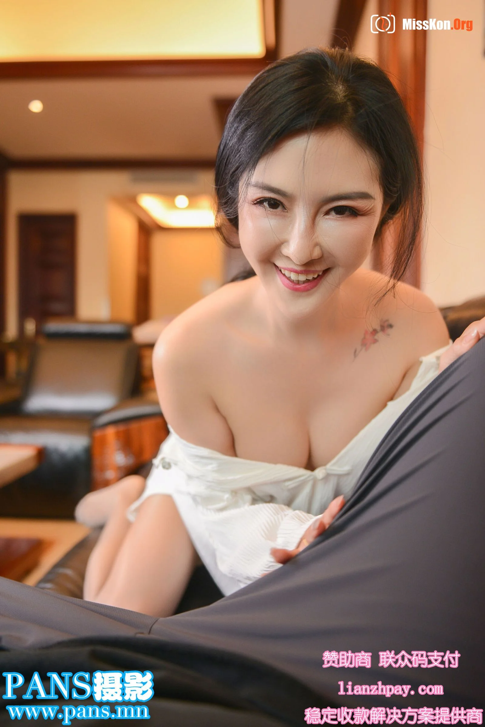 Nuan Nuan - Photo 17