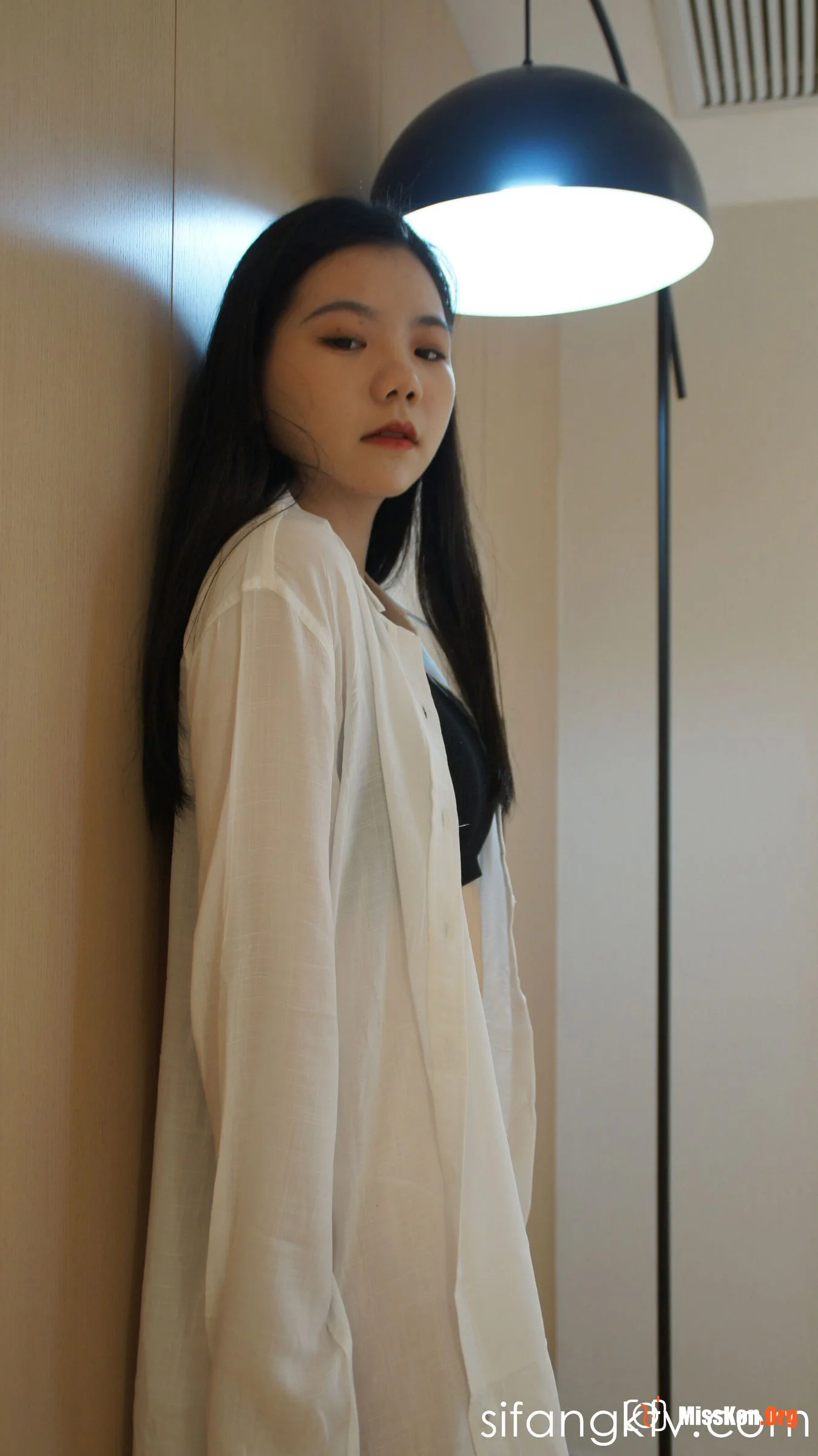 Nude photo set of Chinese model: 18 year old cute little lolita - Photo 17