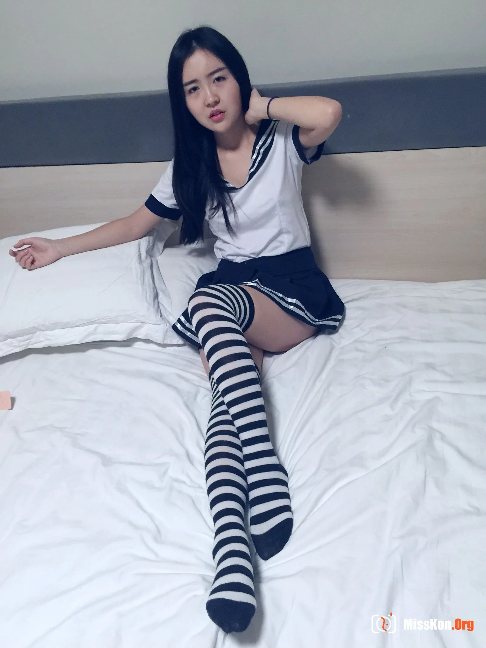 Nude photo set of Chinese model: A lot (2017-01-06) - Photo 6