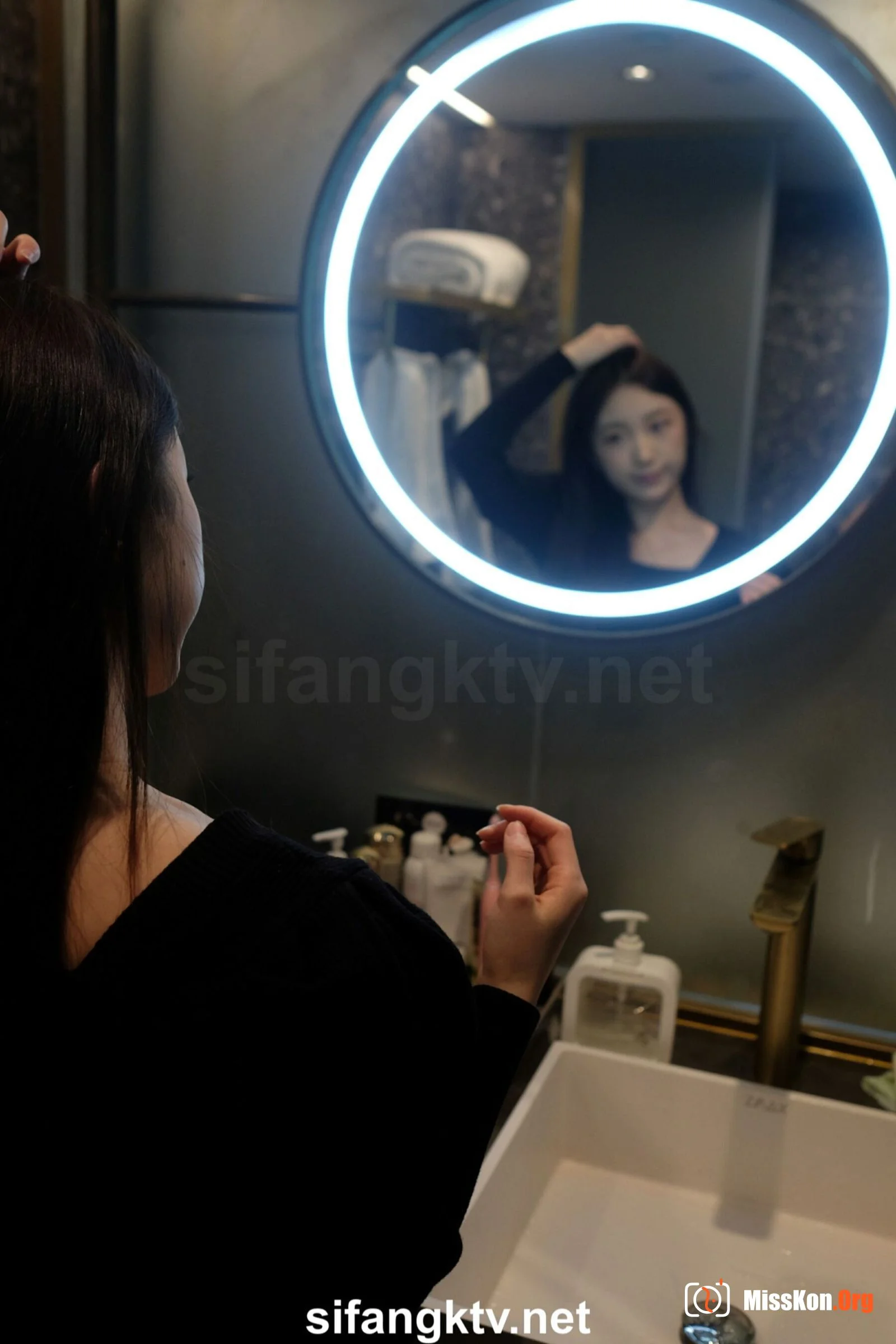 Nude photo set of Chinese model: Ai Ke (2022-12-23) - Photo 5