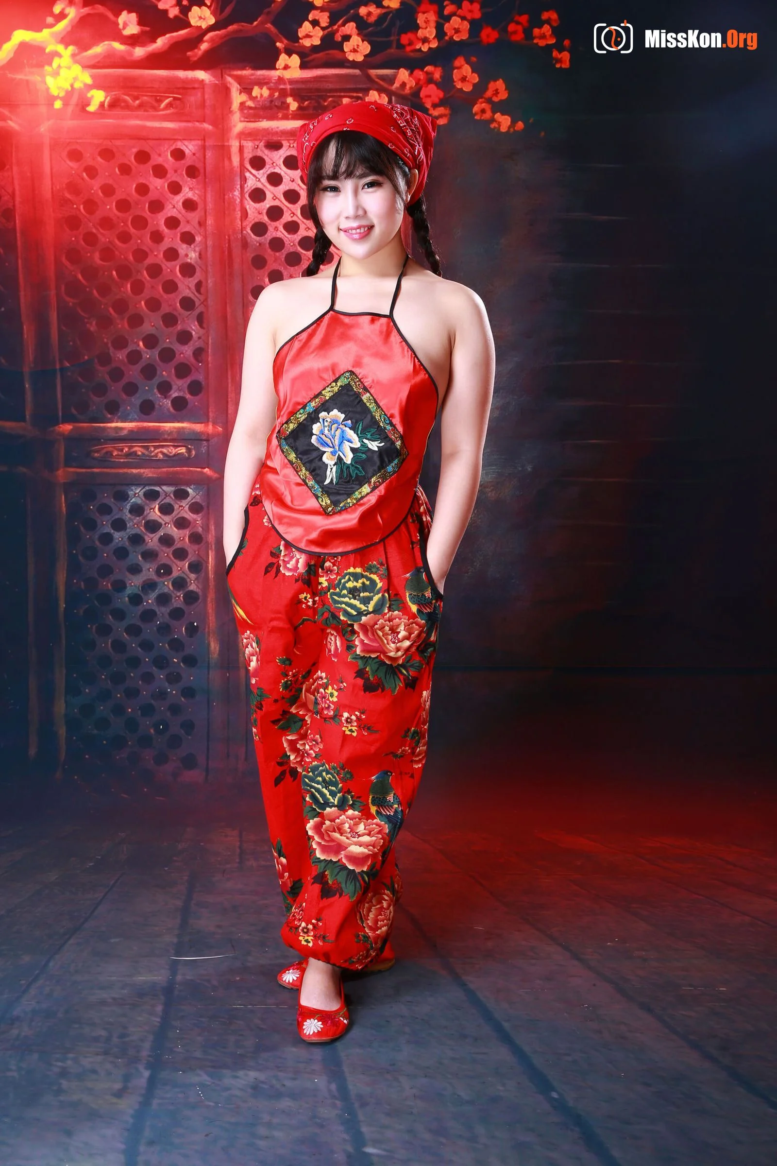Nude photo set of Chinese model: Ajin - Photo 2