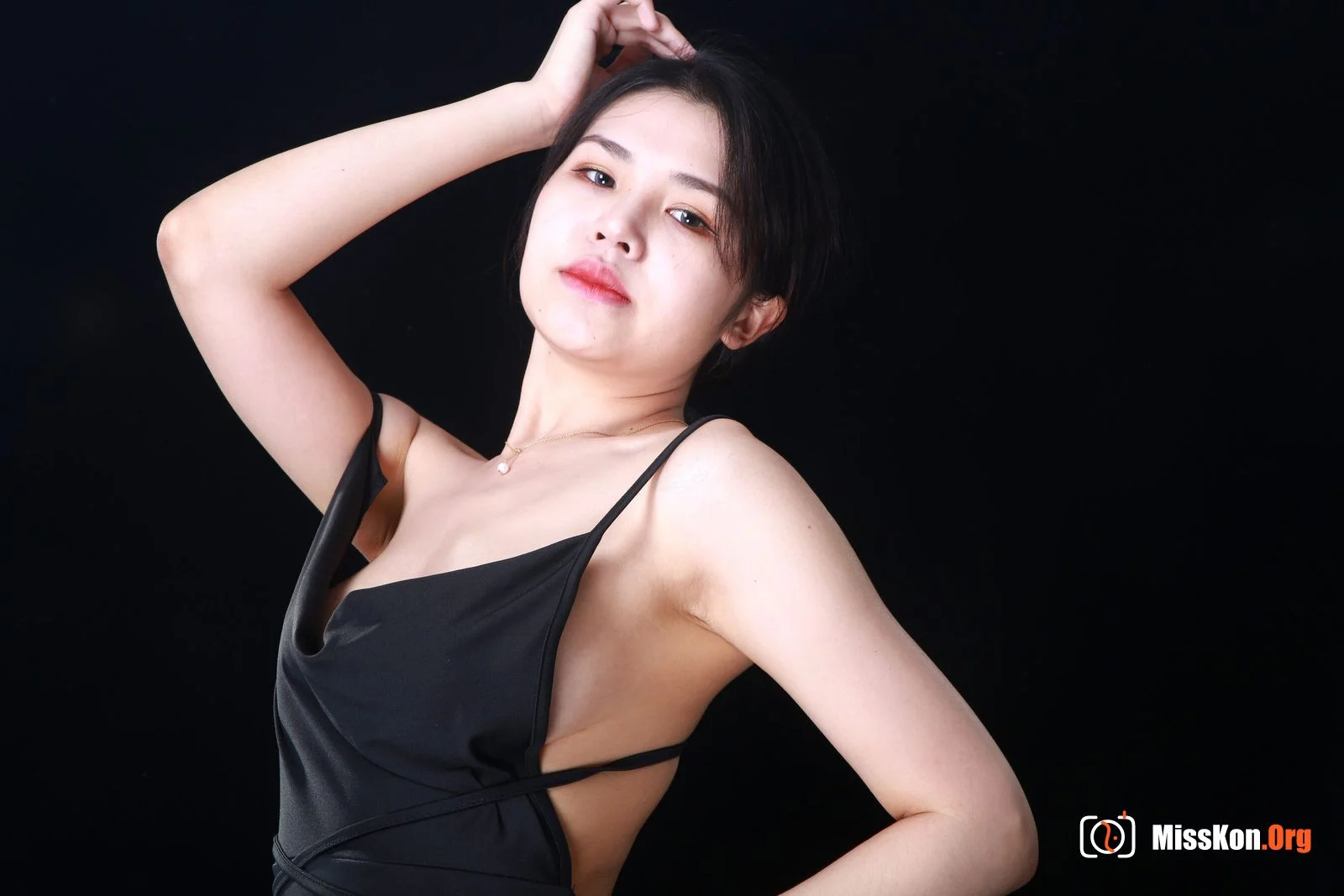 Nude photo set of Chinese model: Alu - Photo 20