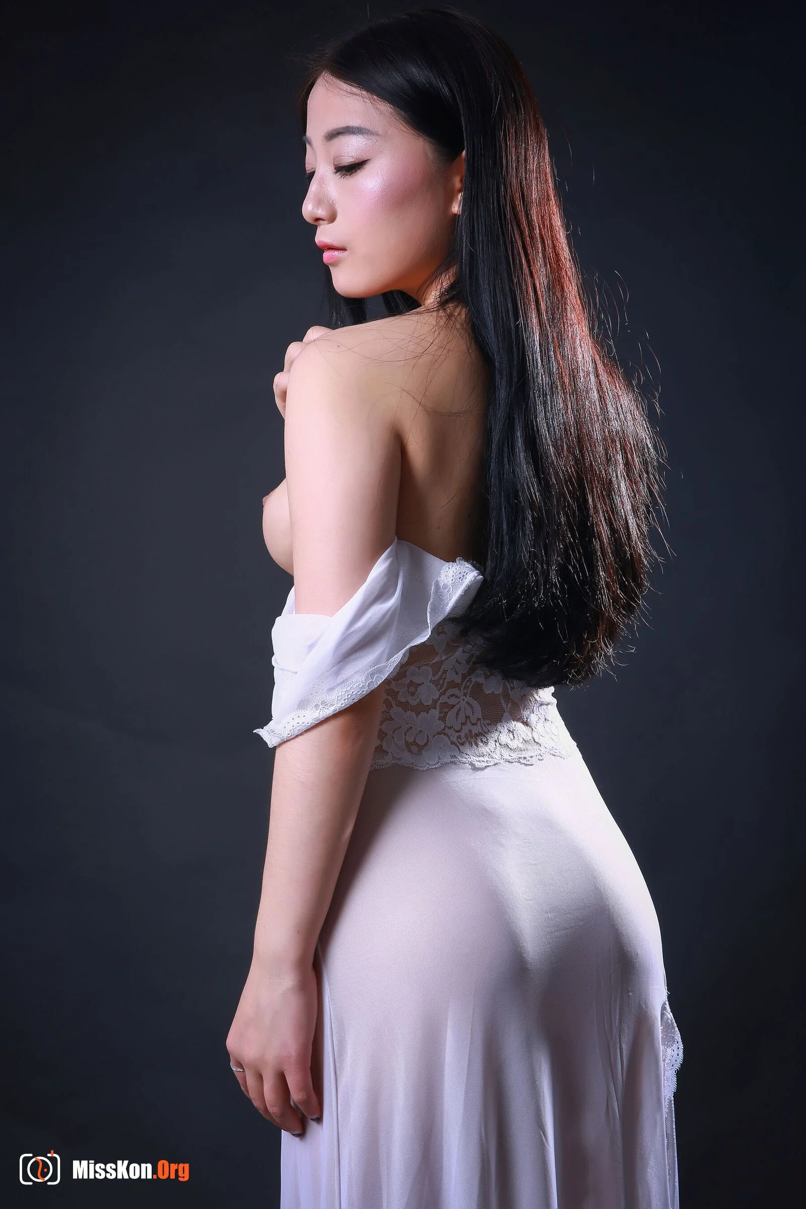 Nude photo set of Chinese model: Arjun - Photo 11