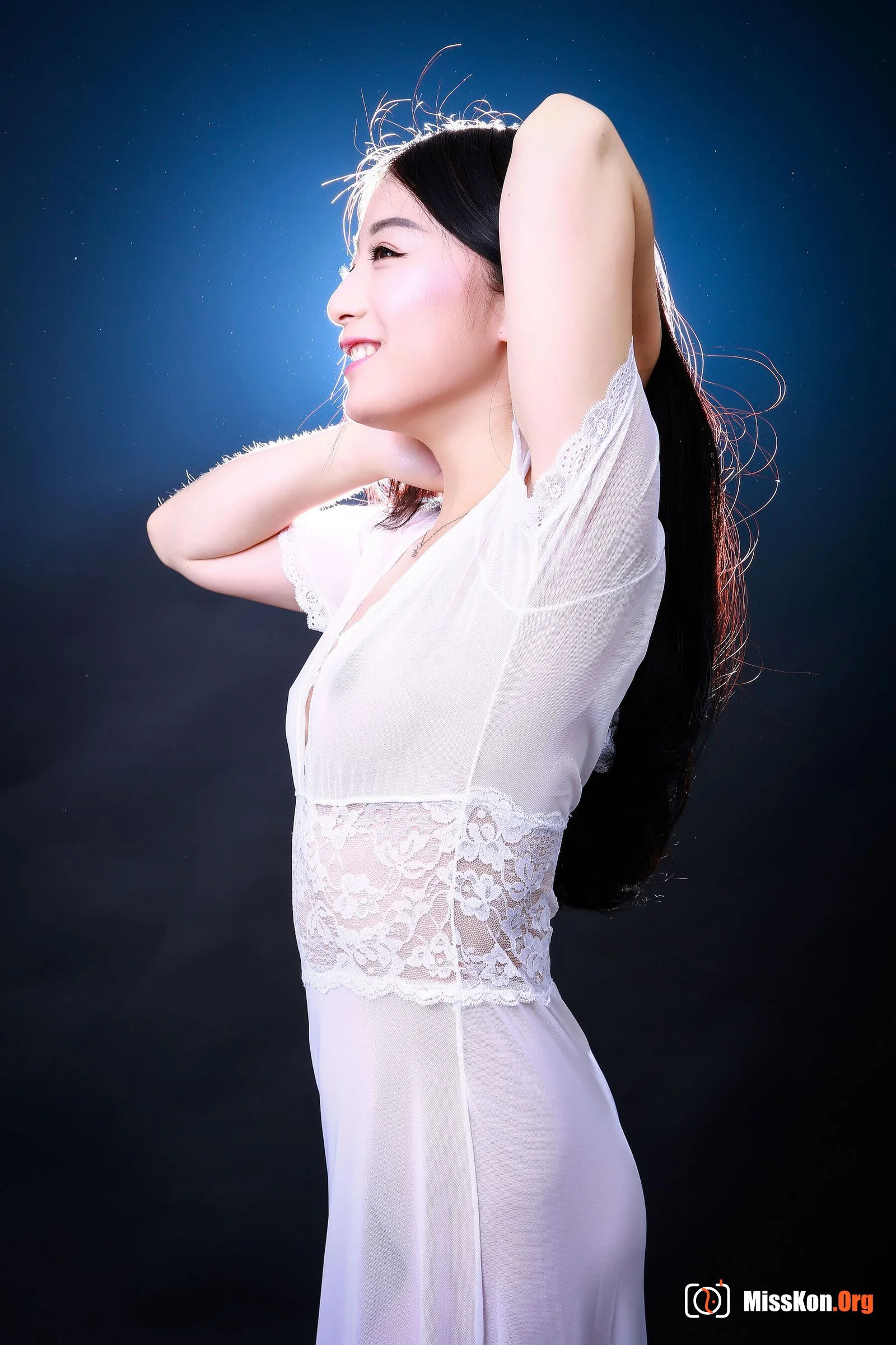 Nude photo set of Chinese model: Arjun - Photo 16