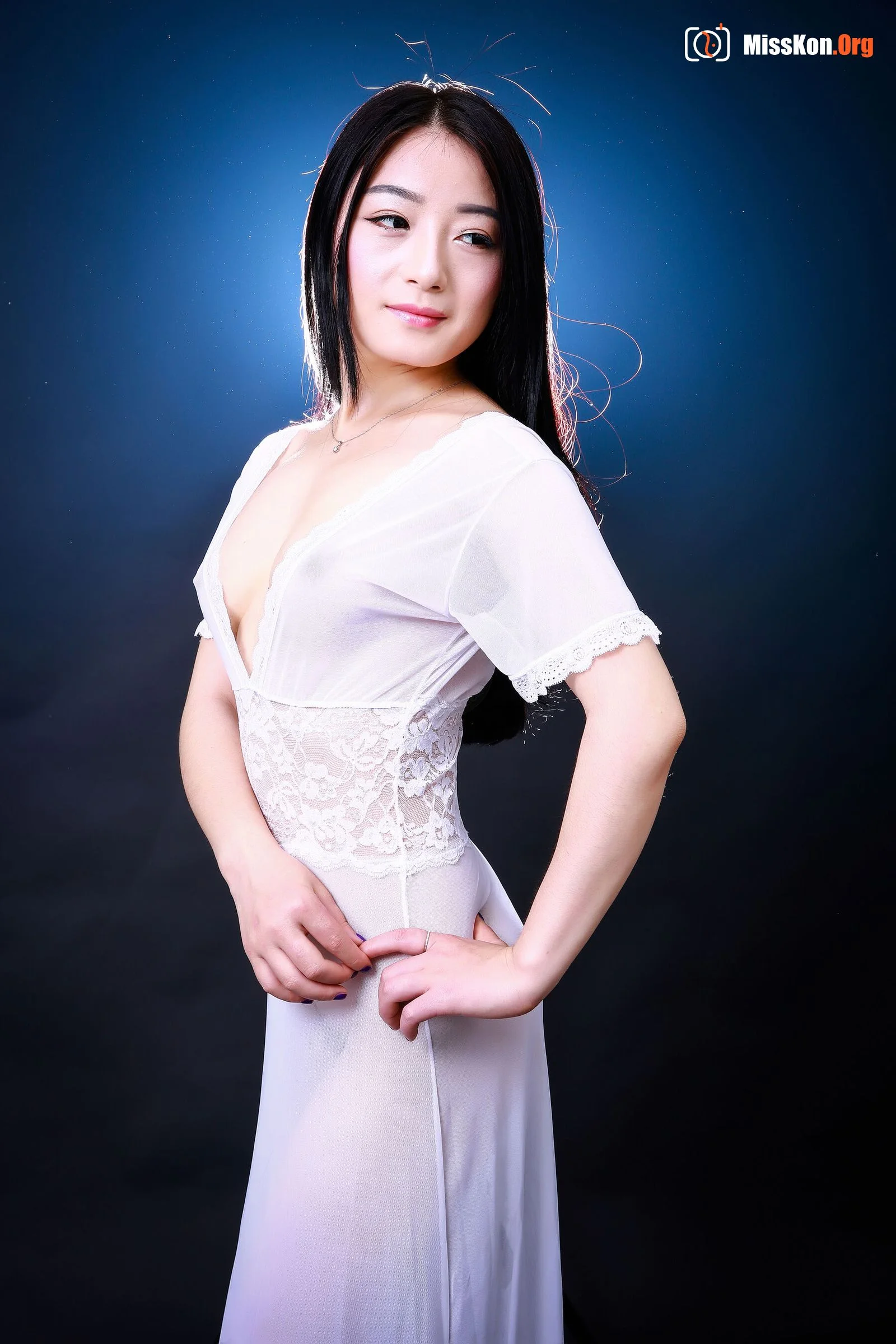 Nude photo set of Chinese model: Arjun - Photo 17