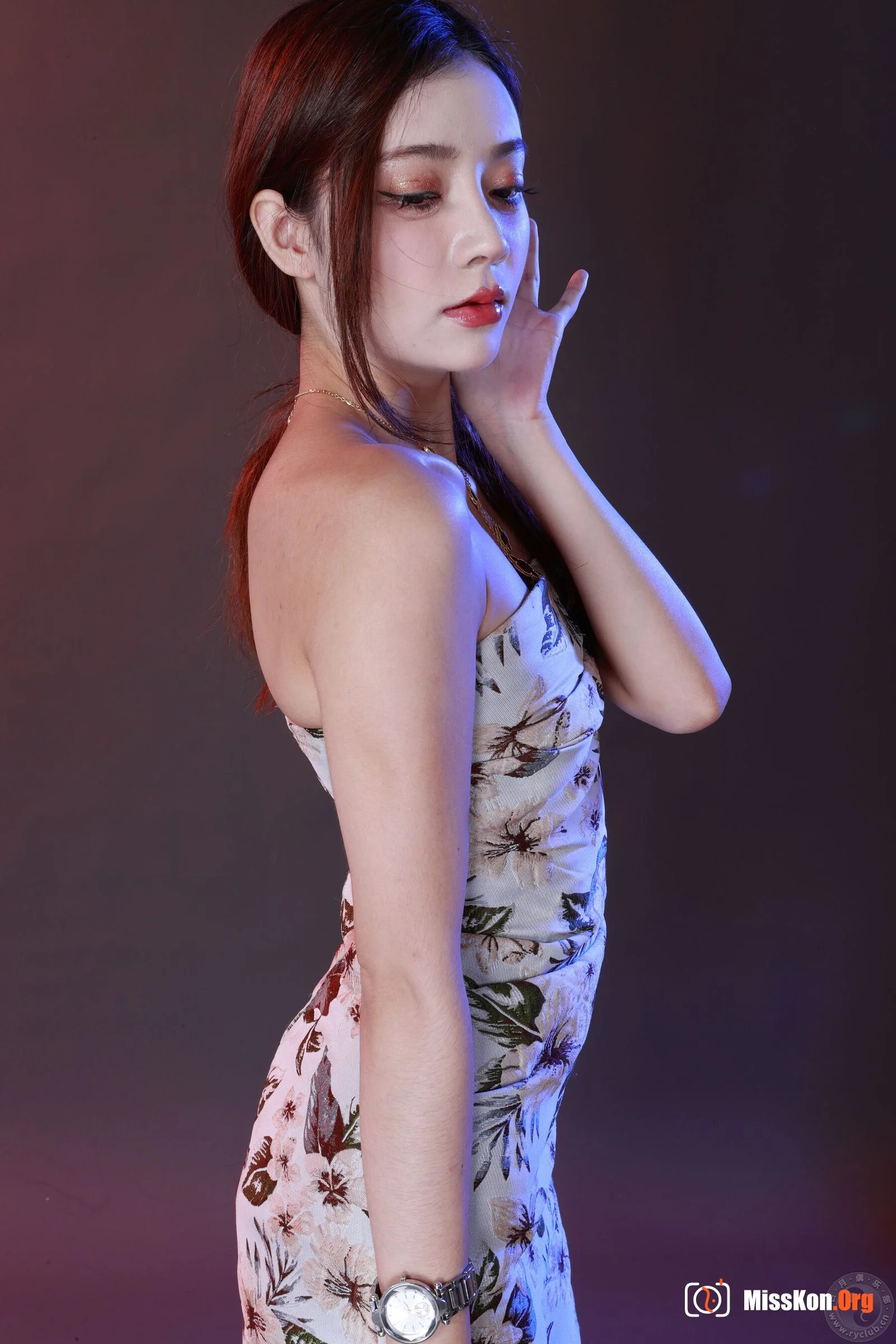 Nude photo set of Chinese model: Aro - Photo 7