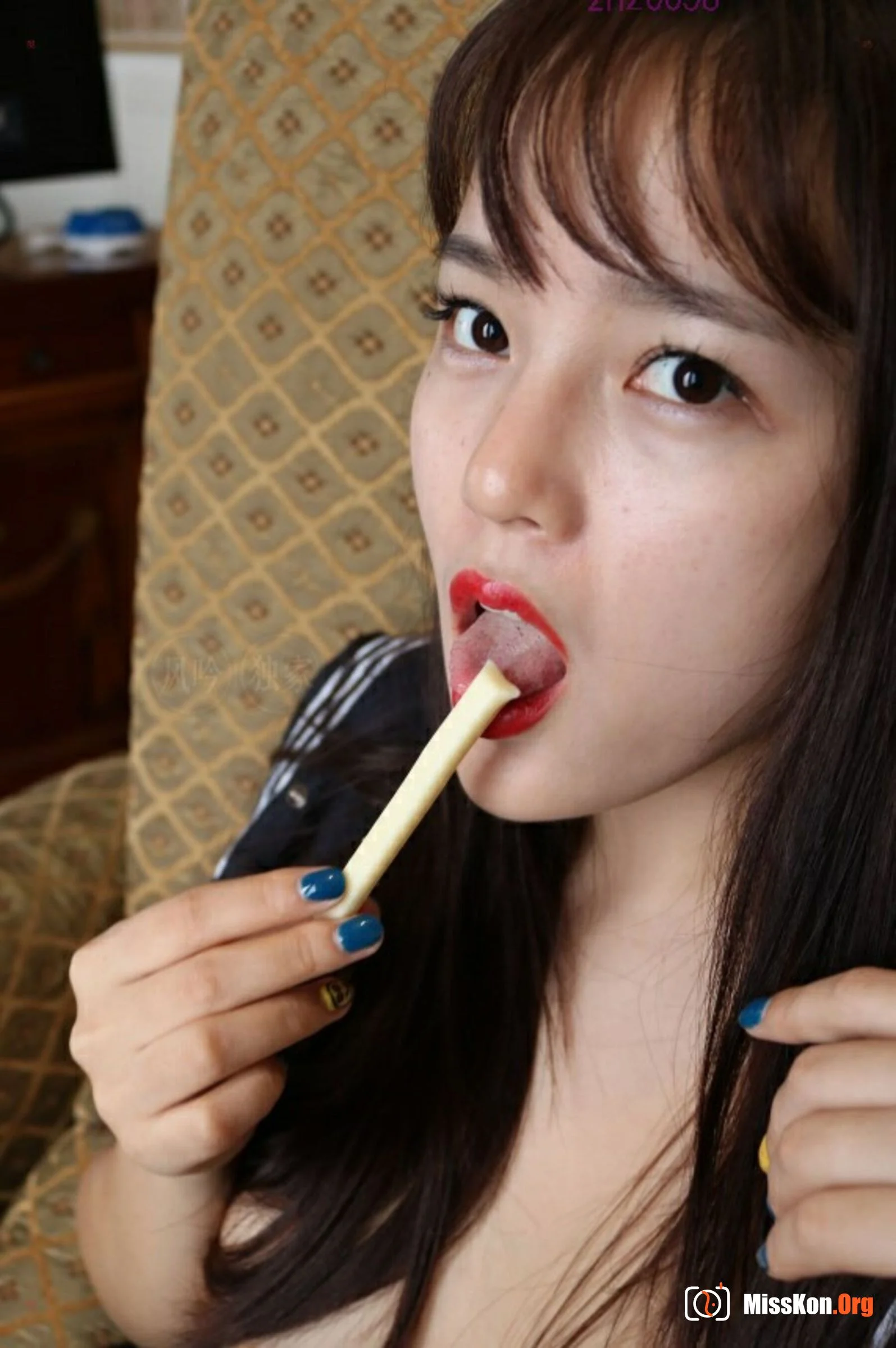 Nude photo set of Chinese model: Azusa Tong (2017-01-08) - Photo 20