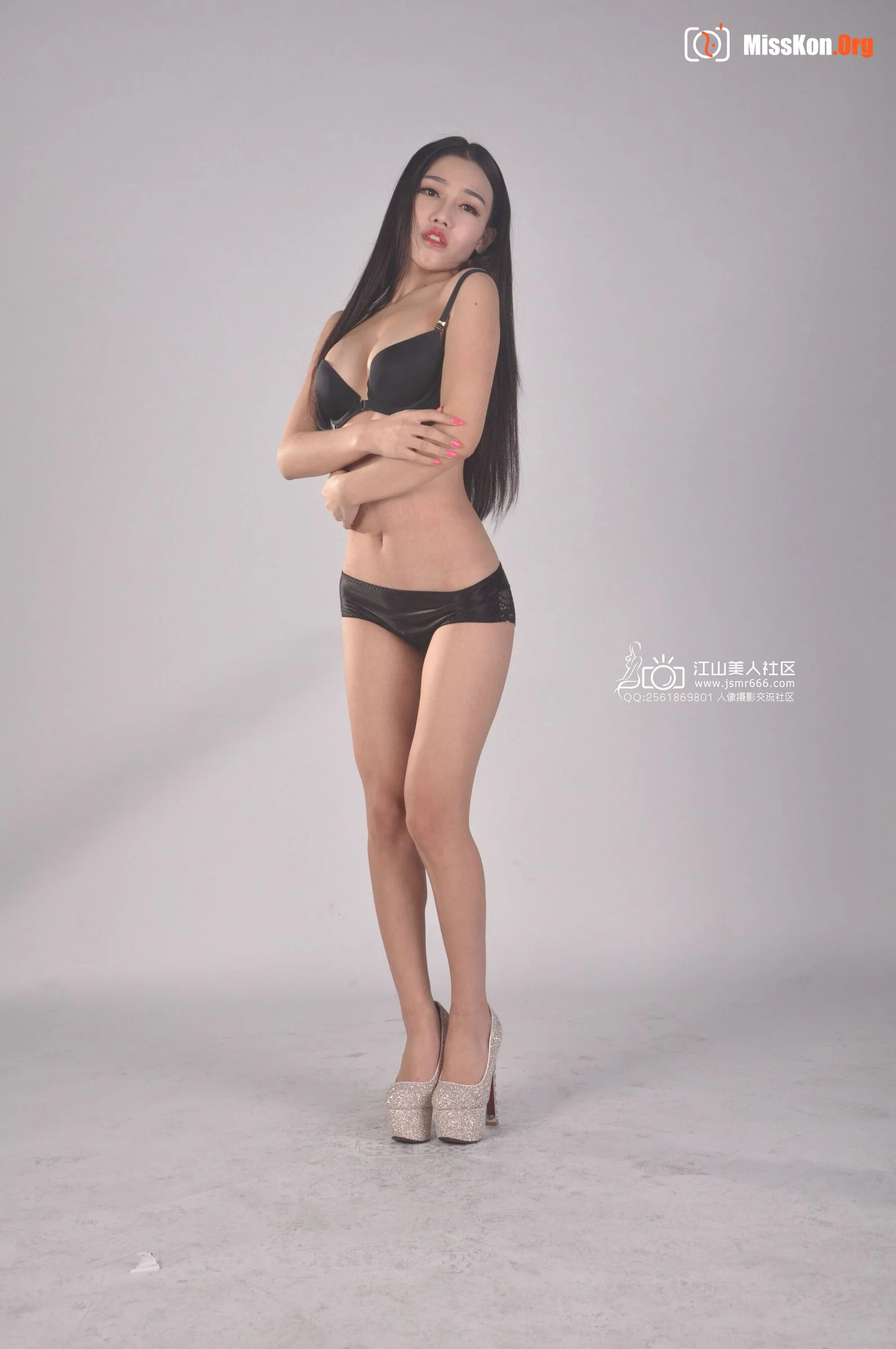 Nude photo set of Chinese model: Bing Lan (2015-01-27) - Photo 10