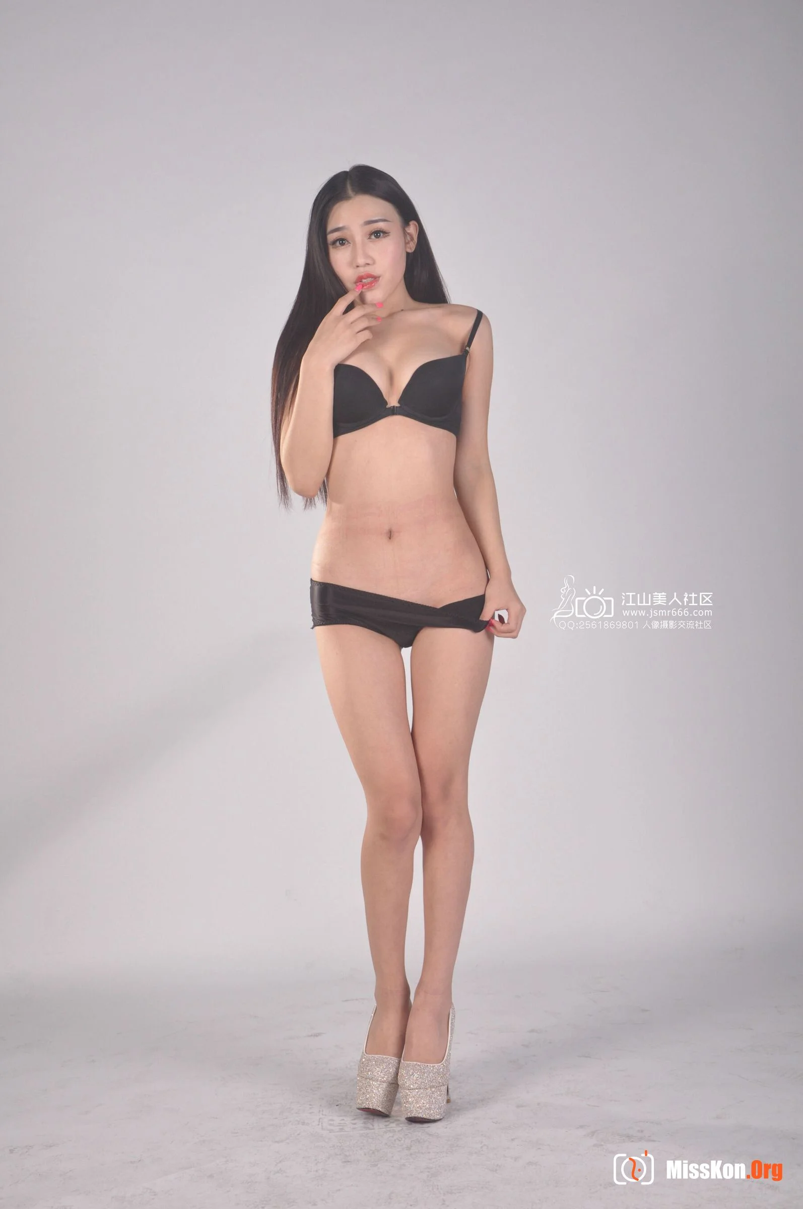 Nude photo set of Chinese model: Bing Lan (2015-01-27) - Photo 18