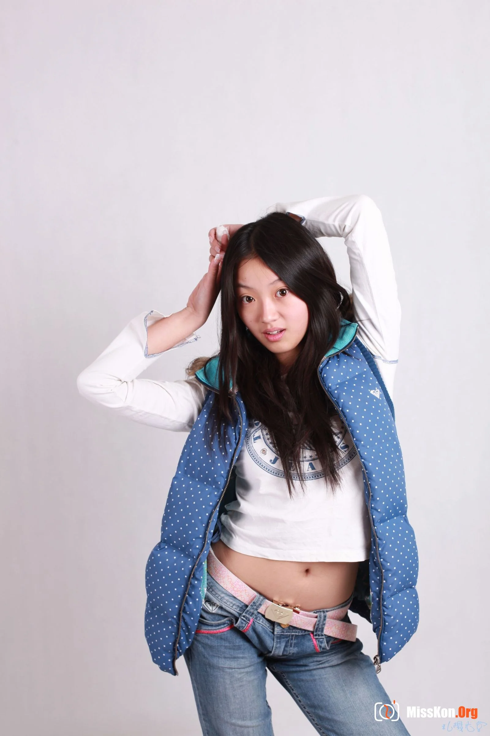 Nude photo set of Chinese model: Bingbing (2010-03-02) - Photo 12