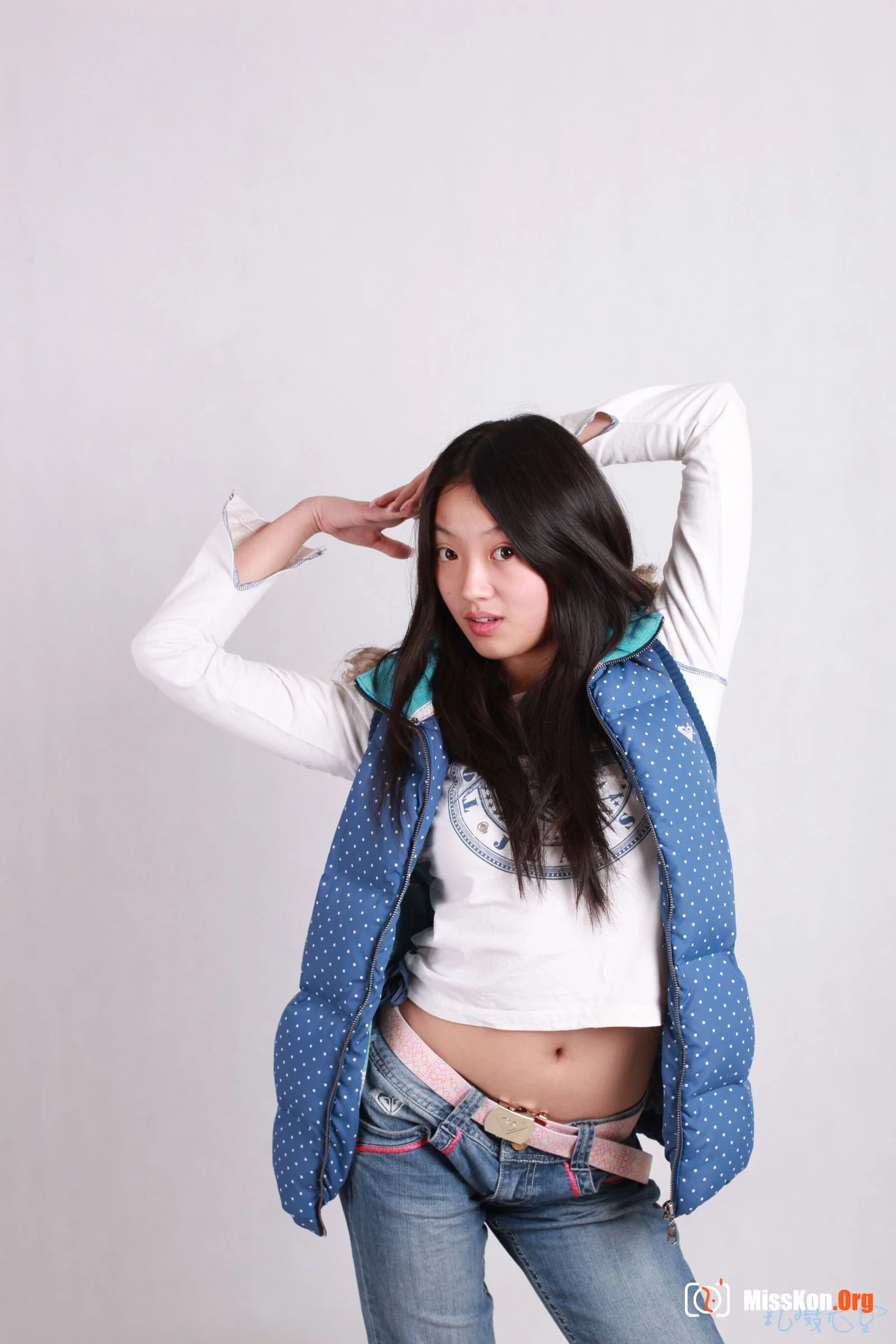 Nude photo set of Chinese model: Bingbing (2010-03-02) - Photo 13
