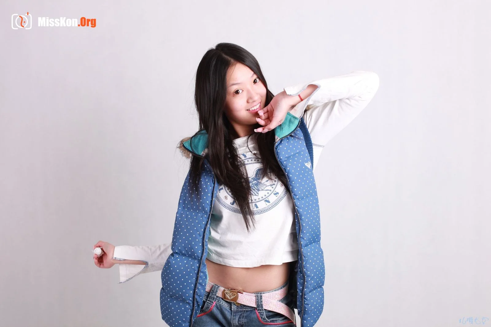 Nude photo set of Chinese model: Bingbing (2010-03-02) - Photo 15
