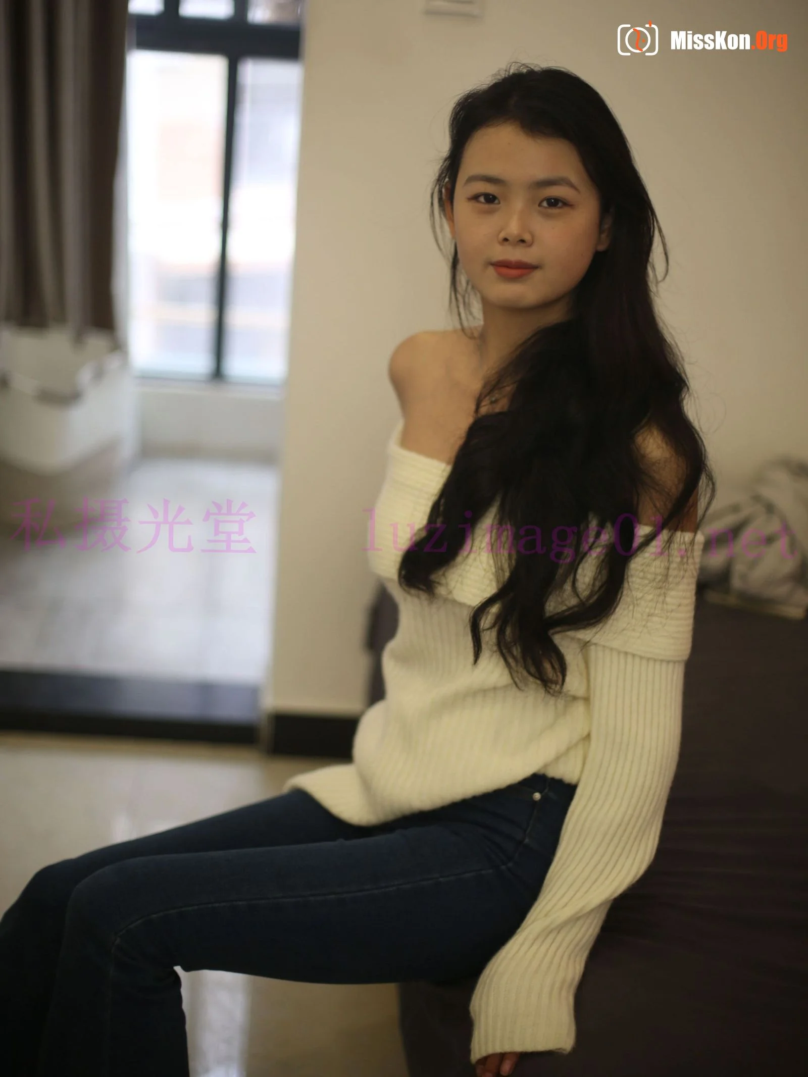 Nude photo set of Chinese model: Blossoming (2022-01-09) - Photo 6