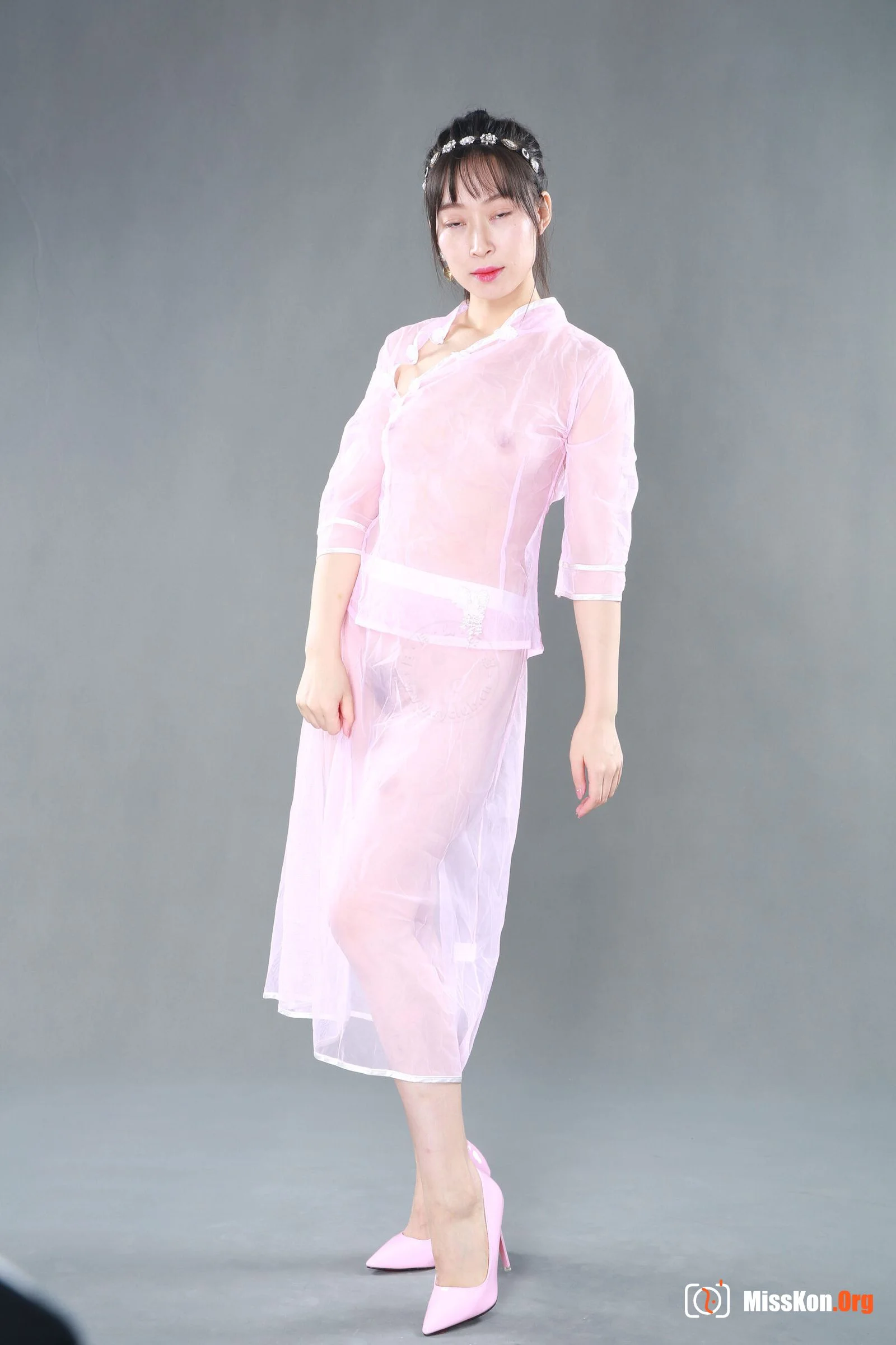 Nude photo set of Chinese model: Bunny - Photo 11