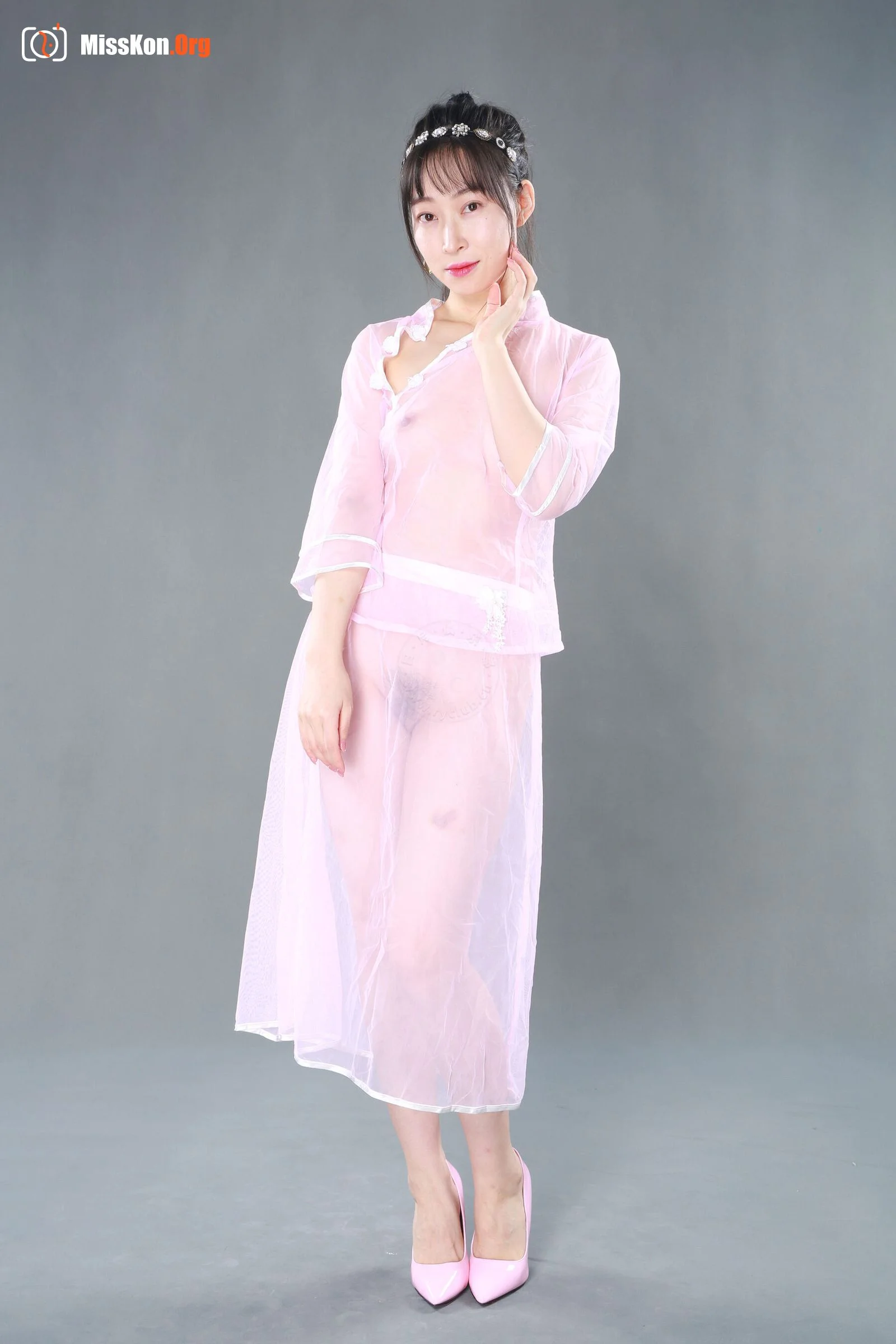 Nude photo set of Chinese model: Bunny - Photo 14
