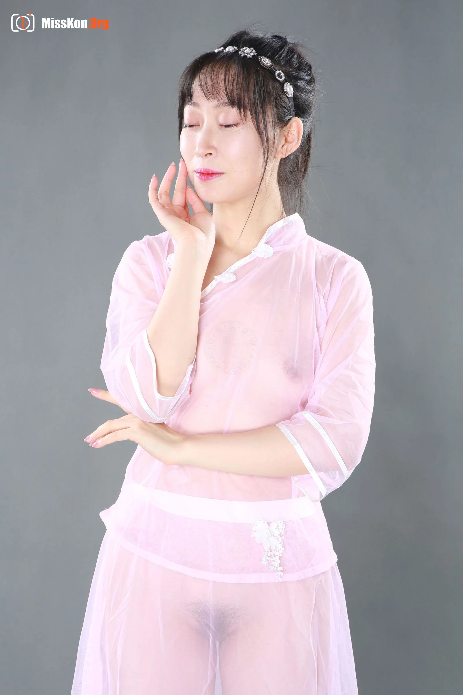 Nude photo set of Chinese model: Bunny - Photo 16