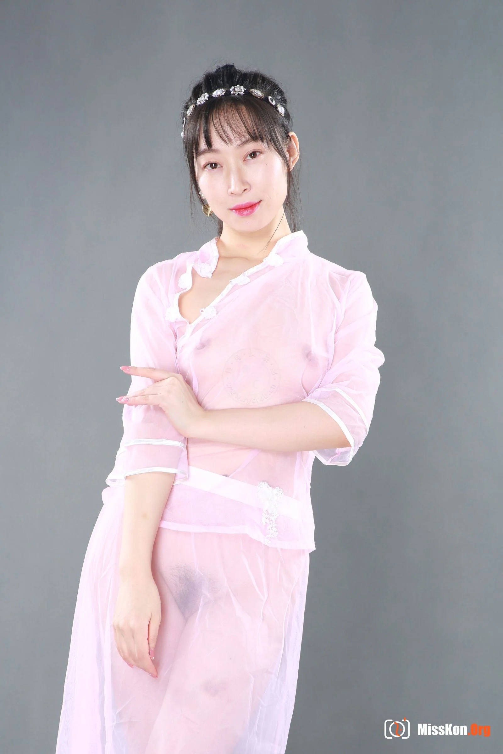 Nude photo set of Chinese model: Bunny - Photo 4