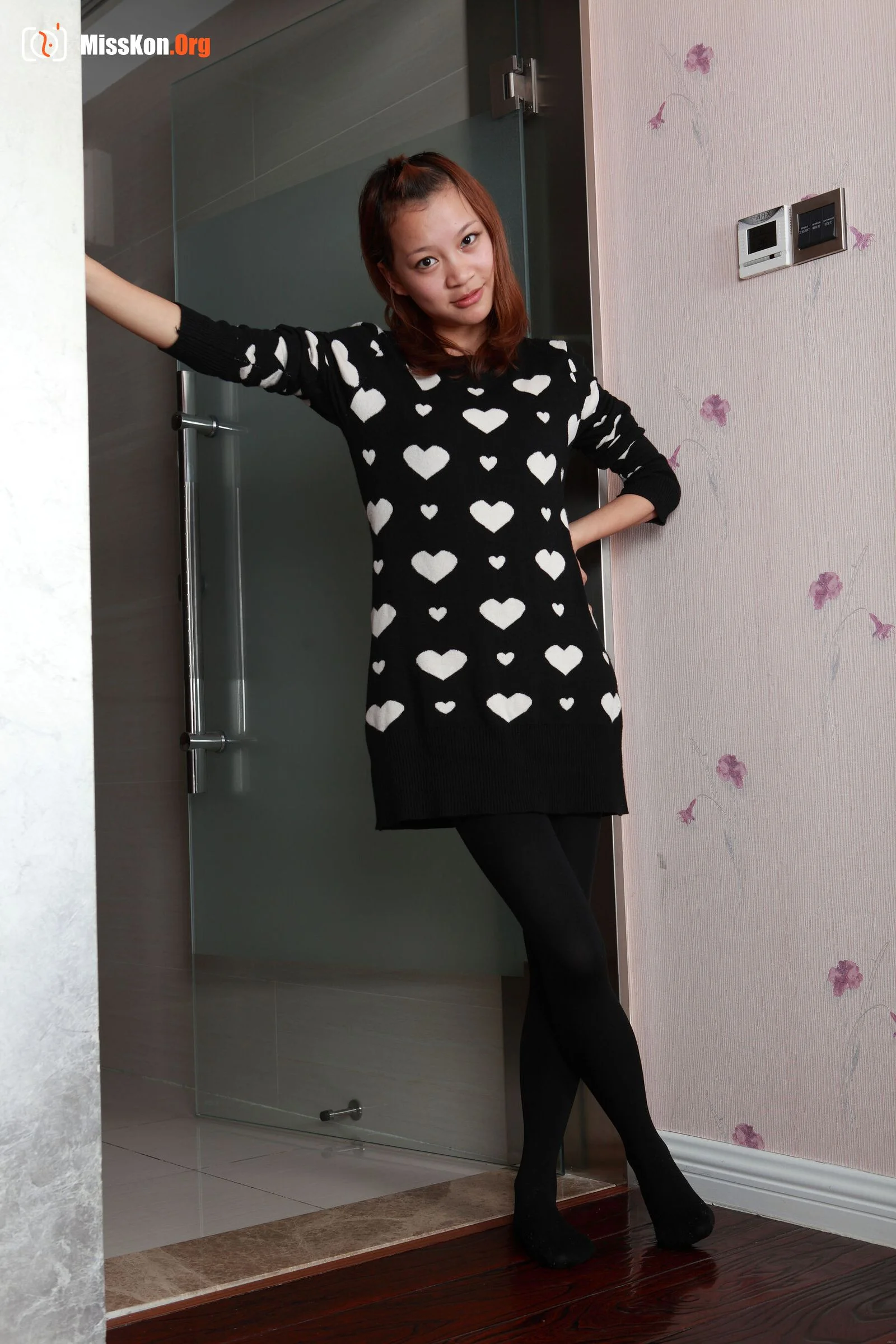 Nude photo set of Chinese model: Cat - Photo 10