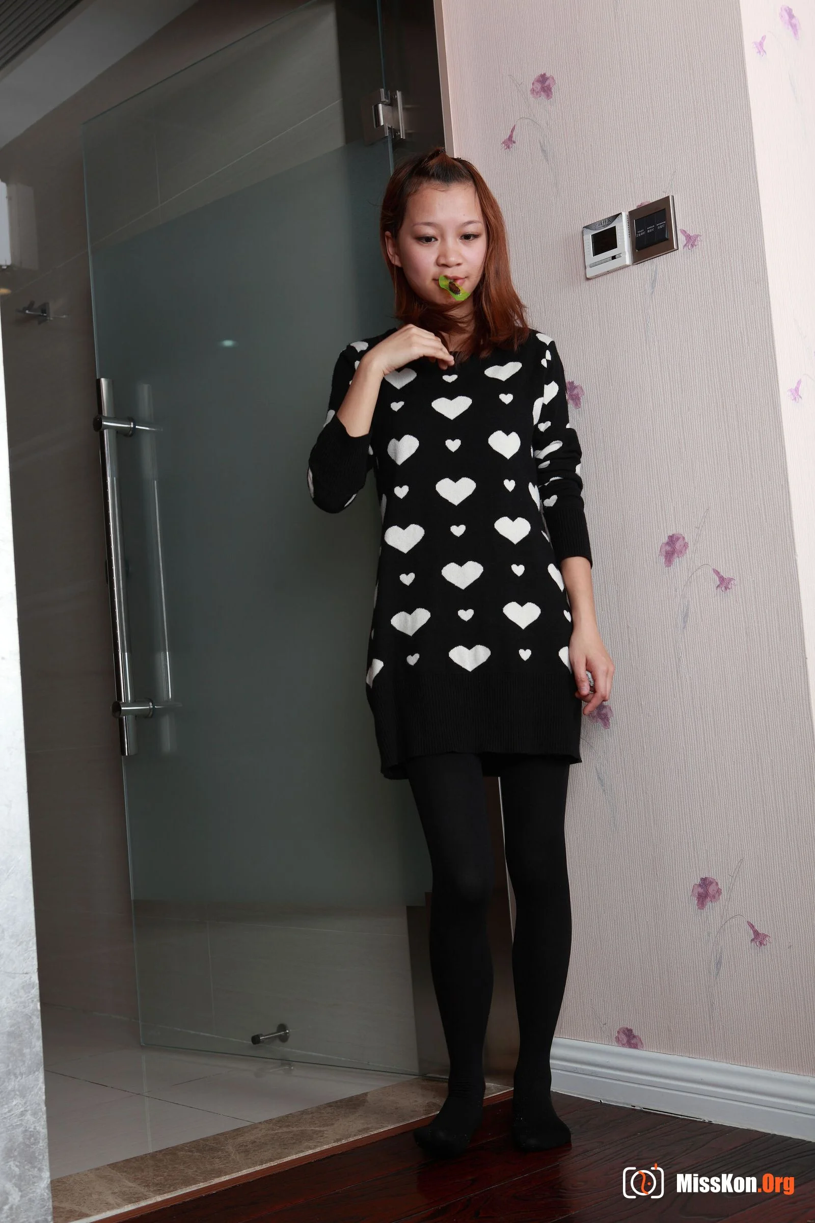 Nude photo set of Chinese model: Cat - Photo 7