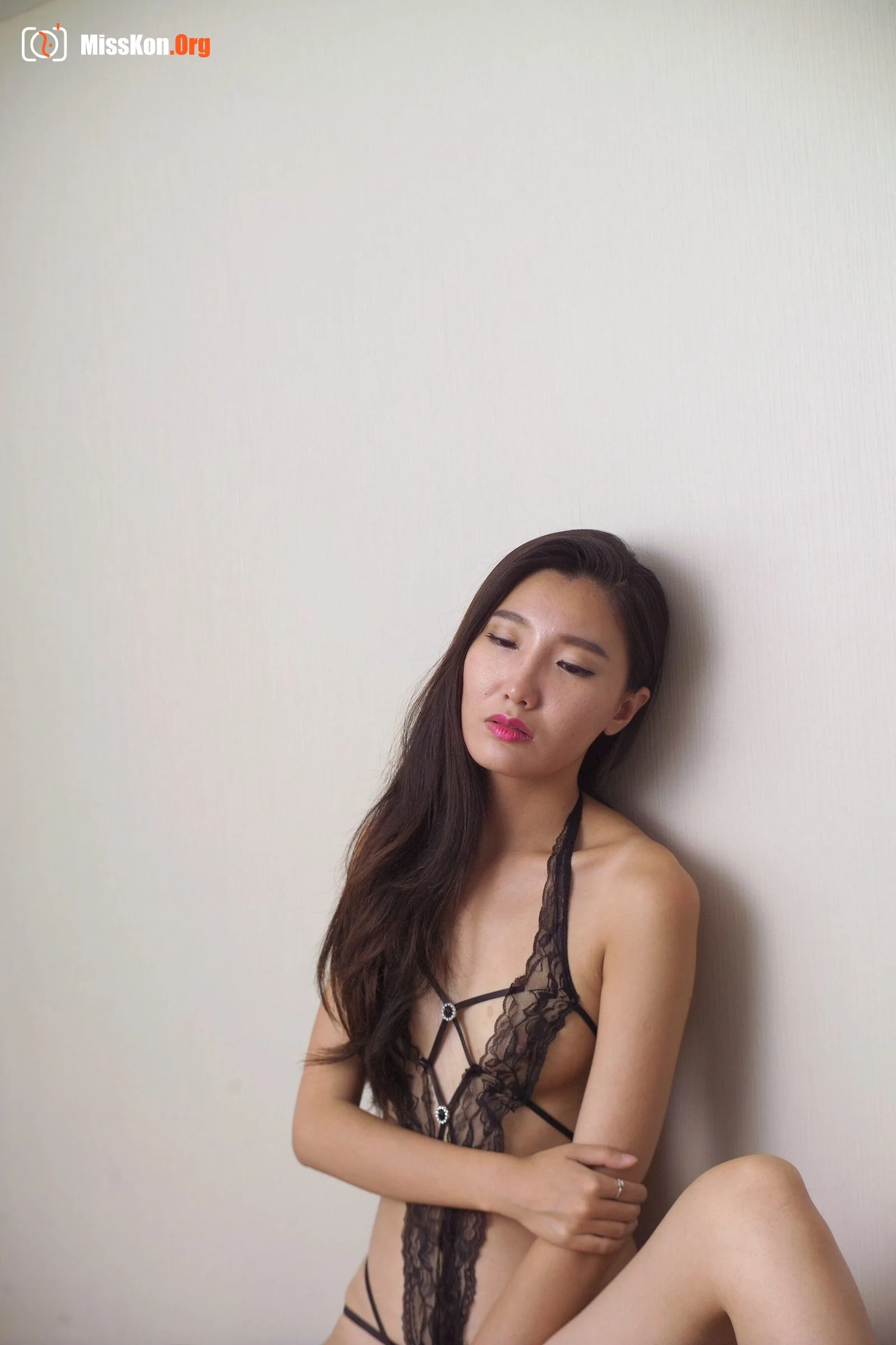 Nude photo set of Chinese model: Chen Chen - Photo 2