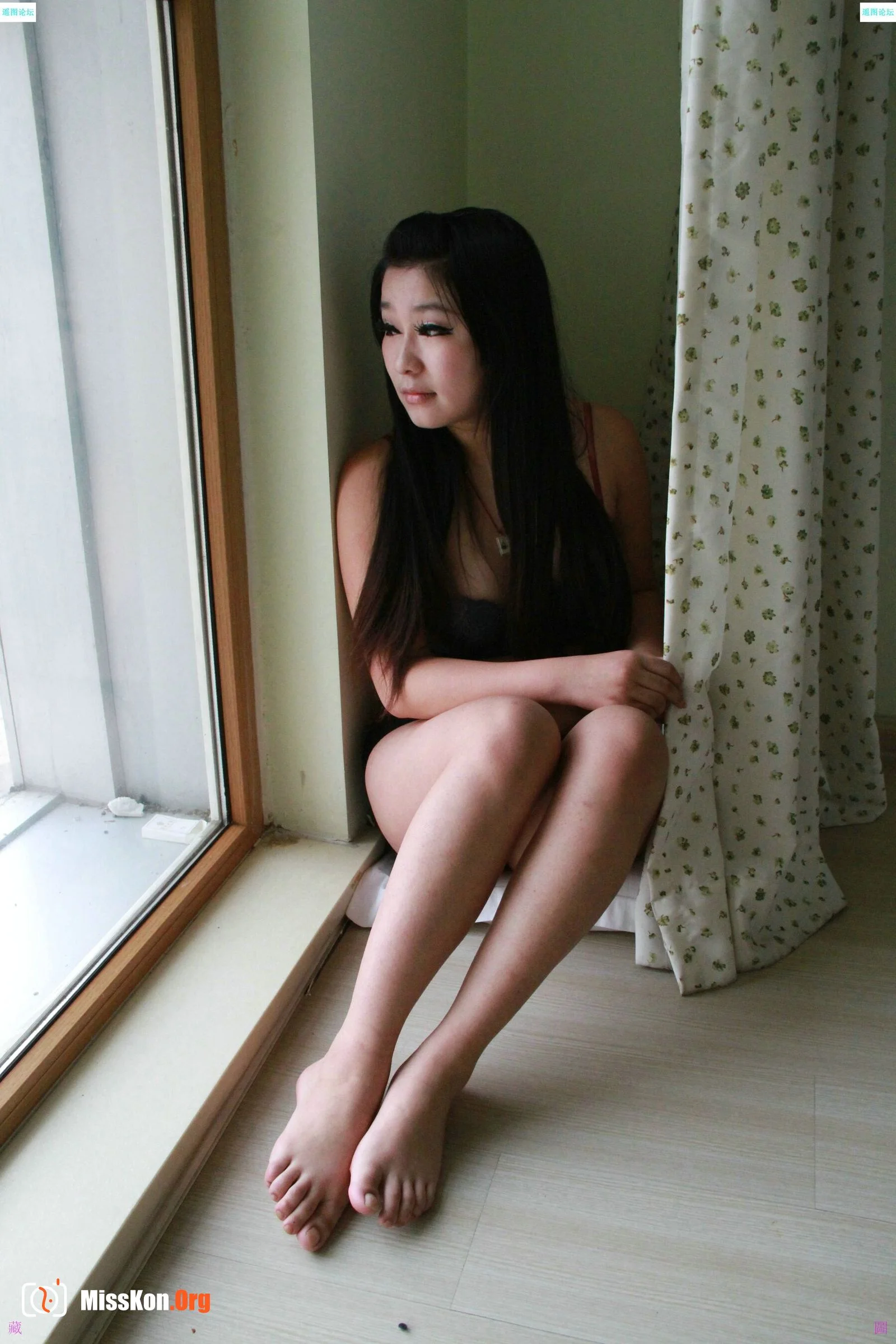Nude photo set of Chinese model: Clear autumn (2012-05-04) - Photo 16