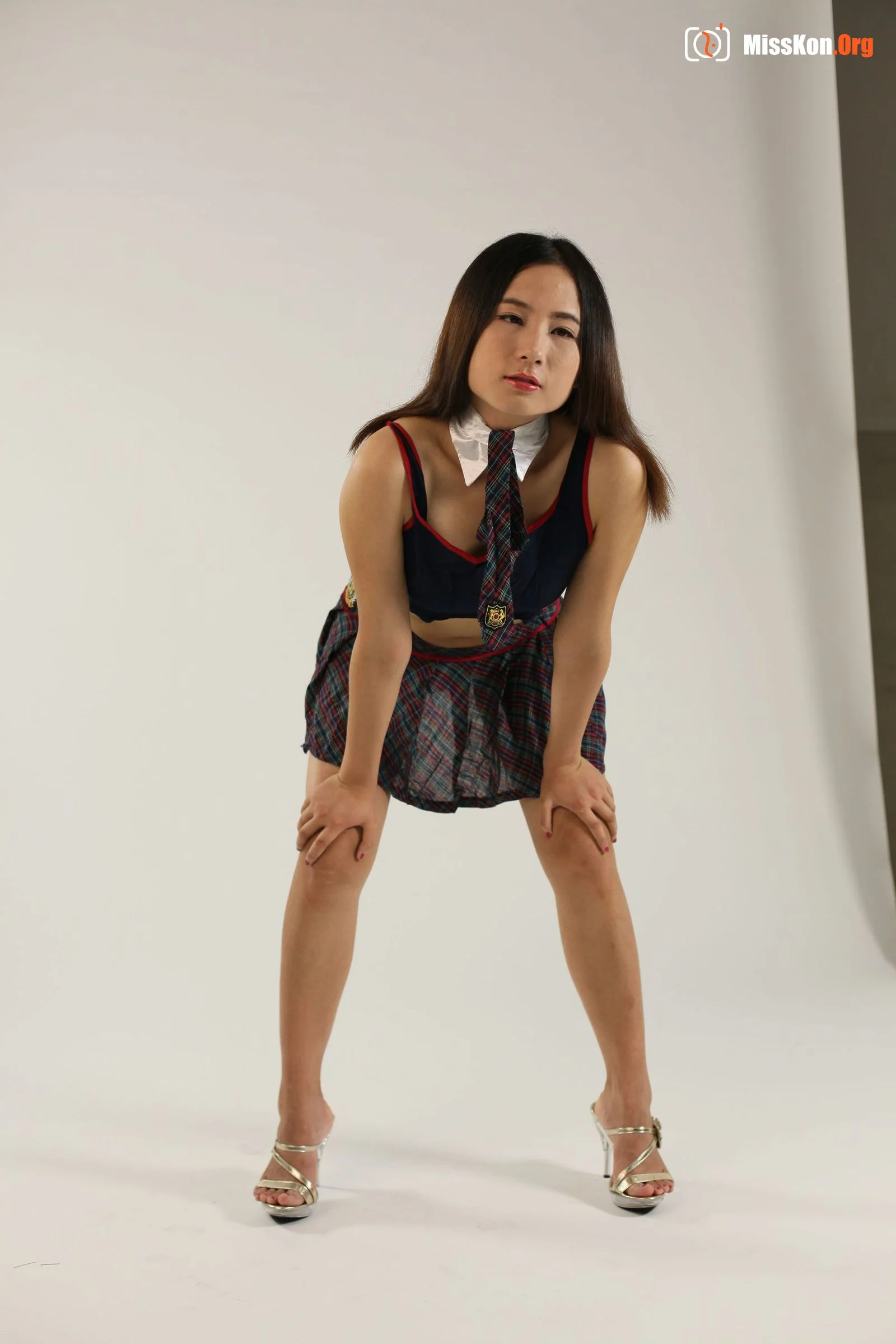 Nude photo set of Chinese model: Cui Can - Photo 3