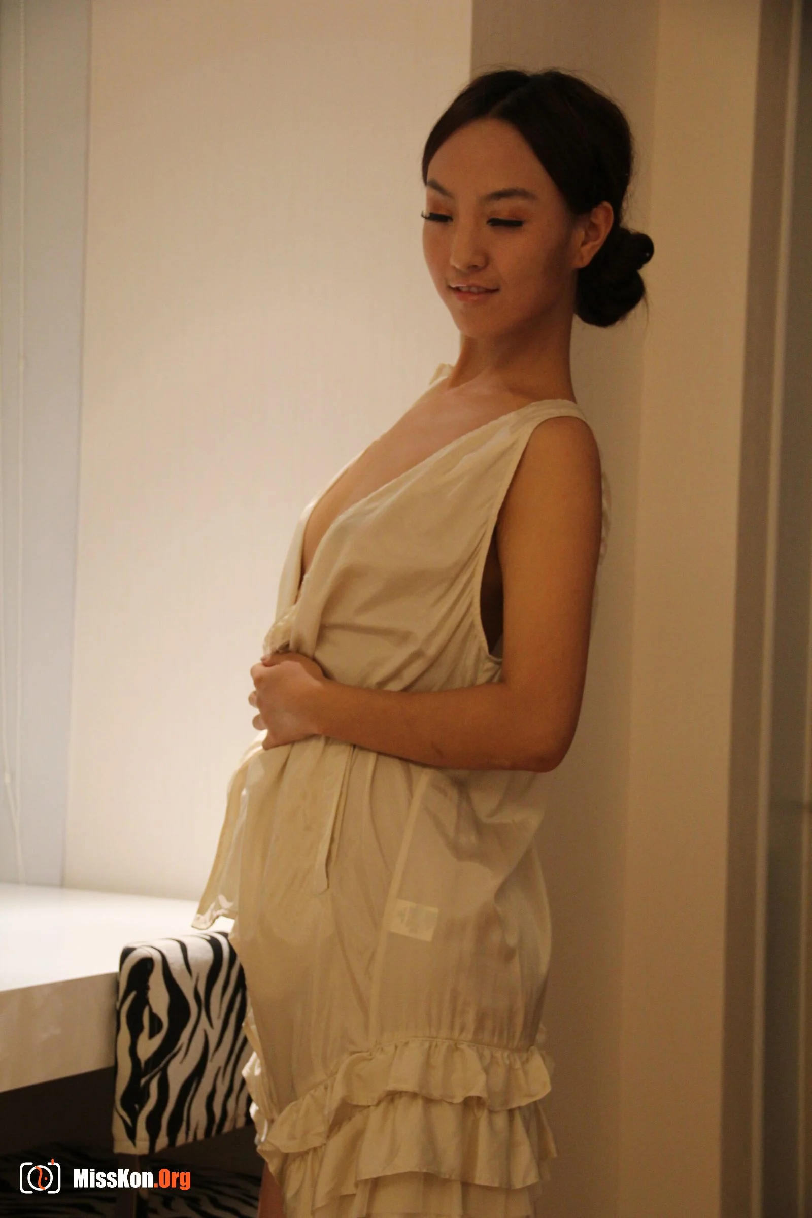 Nude photo set of Chinese model: Dai Lin (2010-08-06) - Photo 16