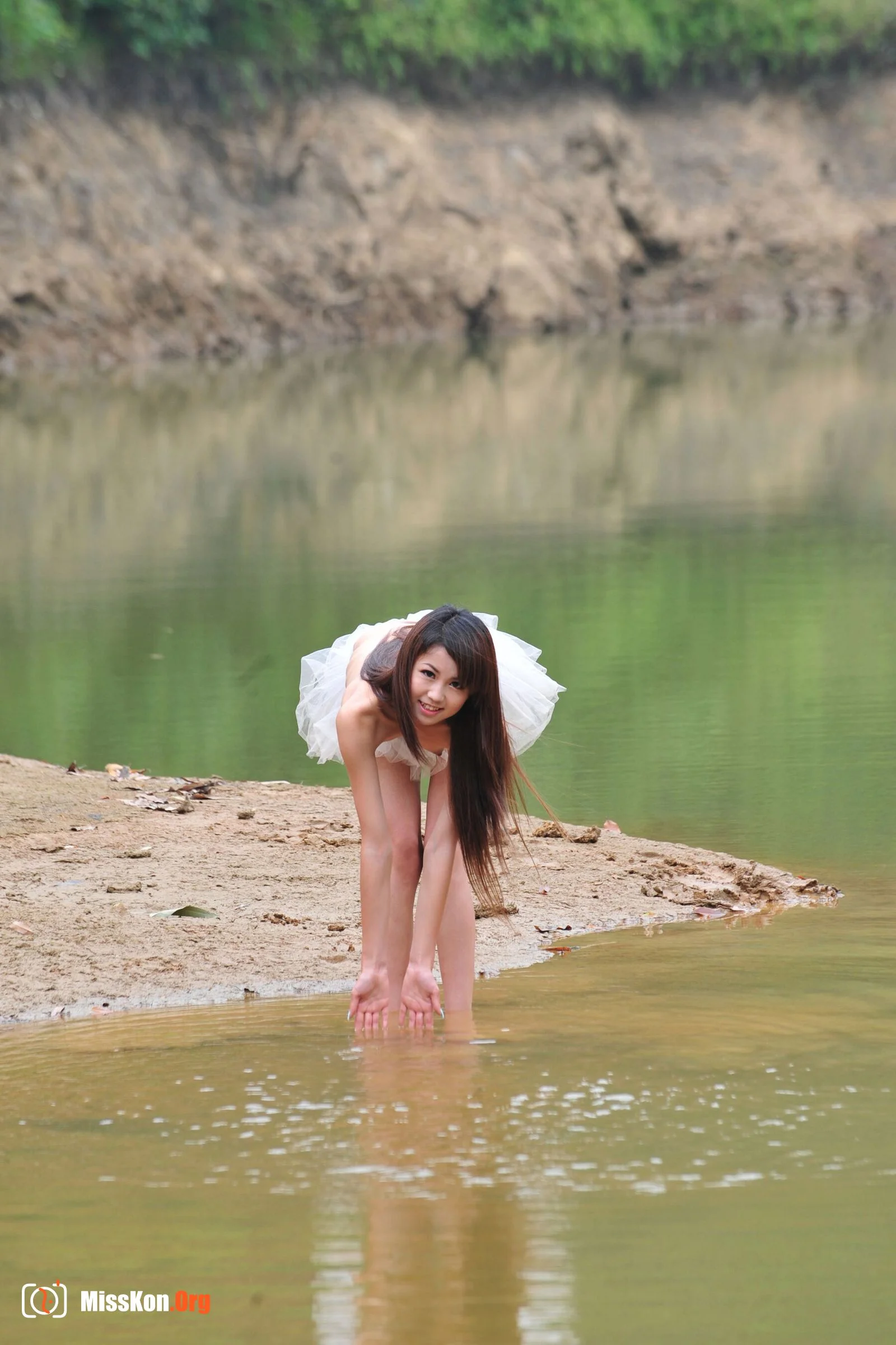 Nude photo set of Chinese model: Dan Na - Photo 5