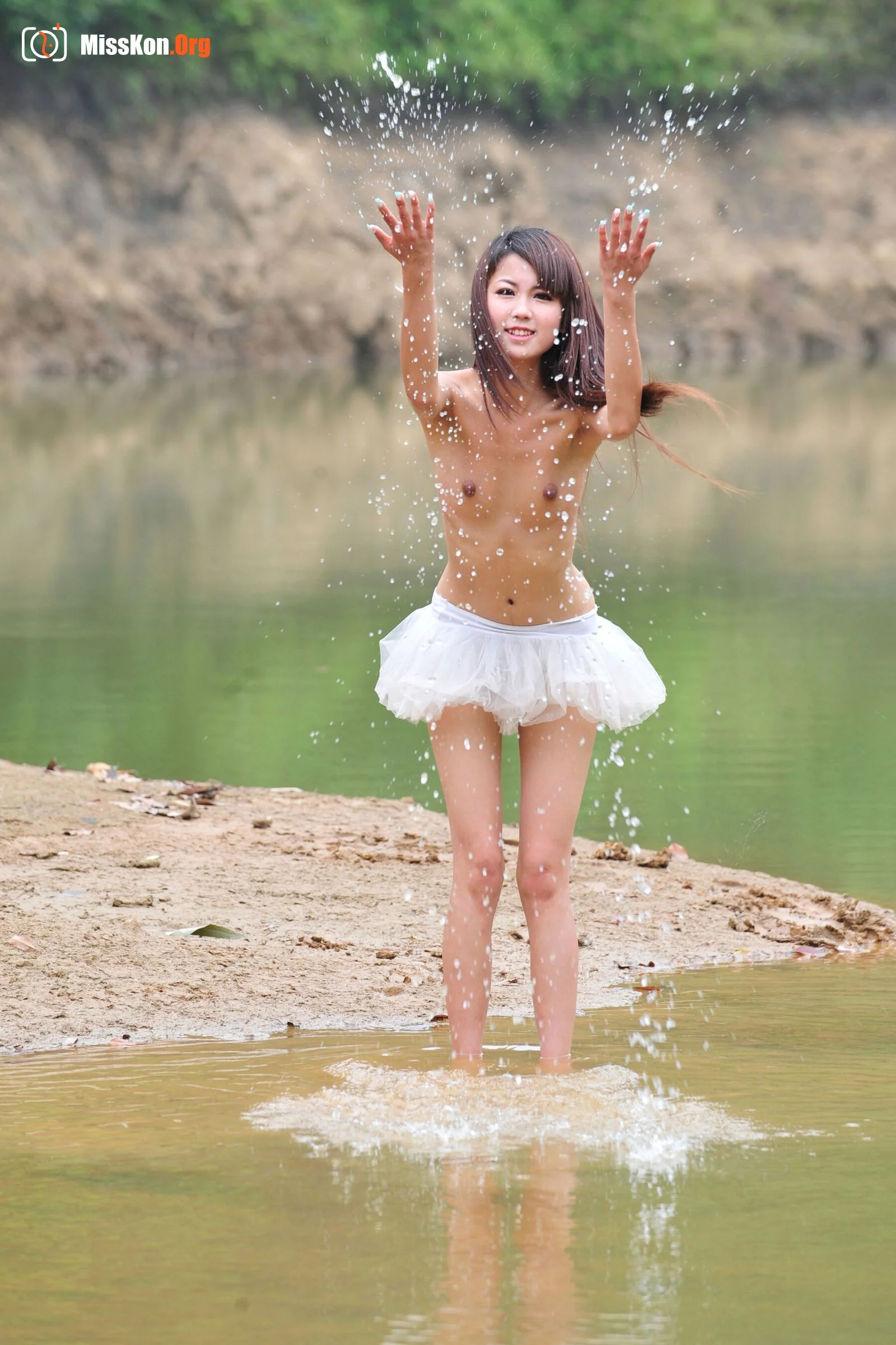Nude photo set of Chinese model: Dan Na - Photo 8