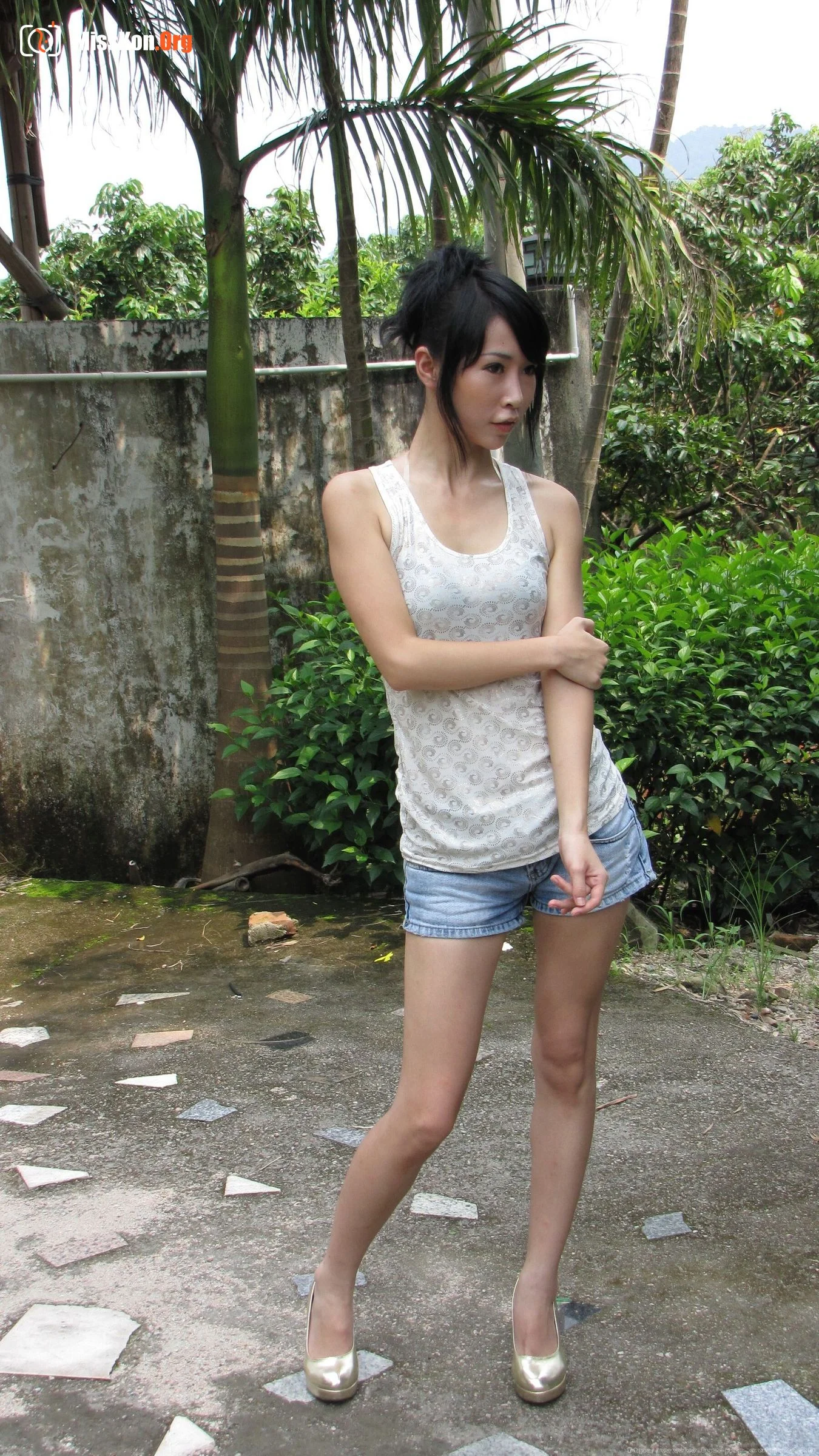 Nude photo set of Chinese model: Dana (2009-08-30) - Photo 3