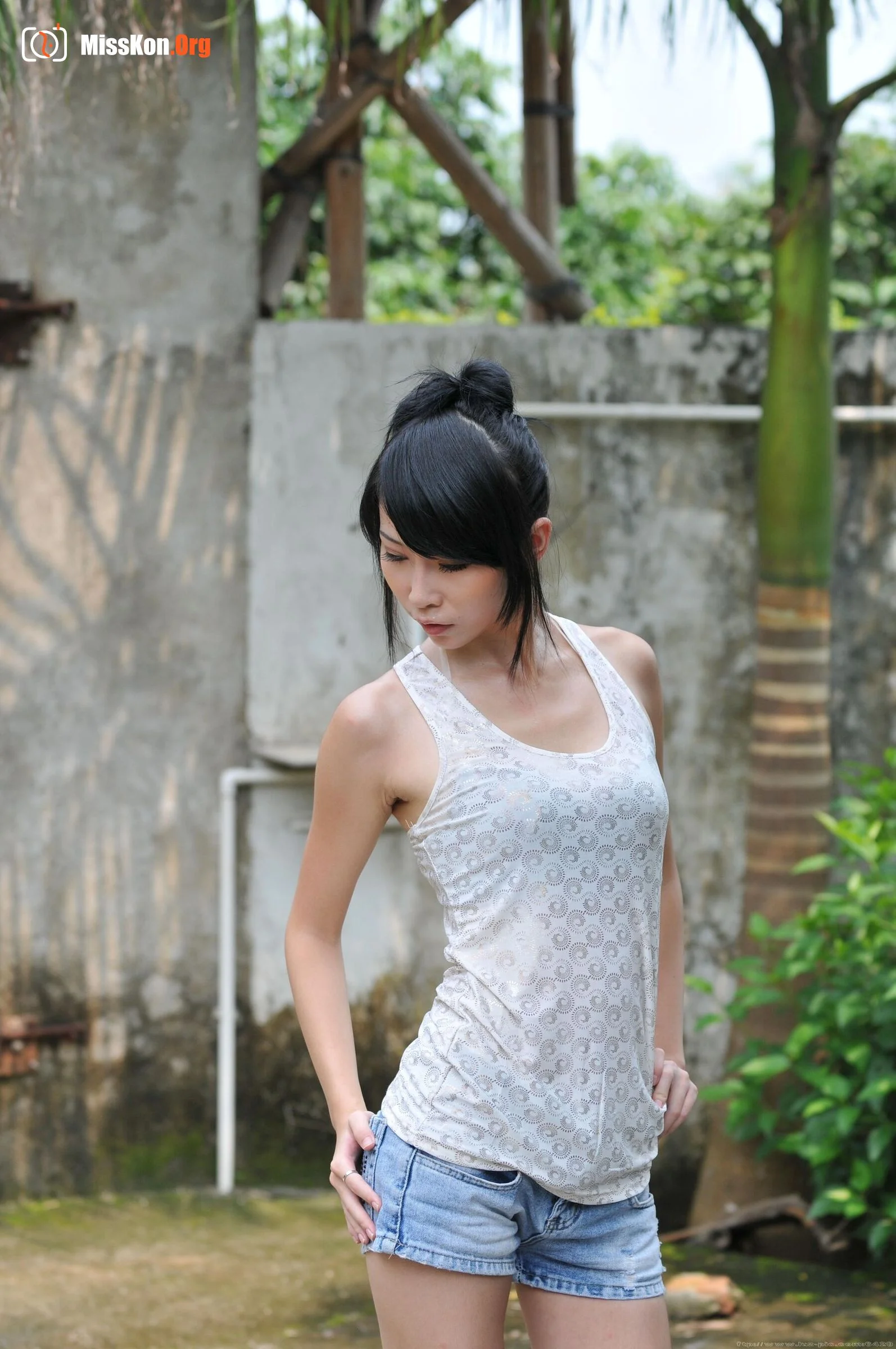 Nude photo set of Chinese model: Dana (2009-08-30) - Photo 14