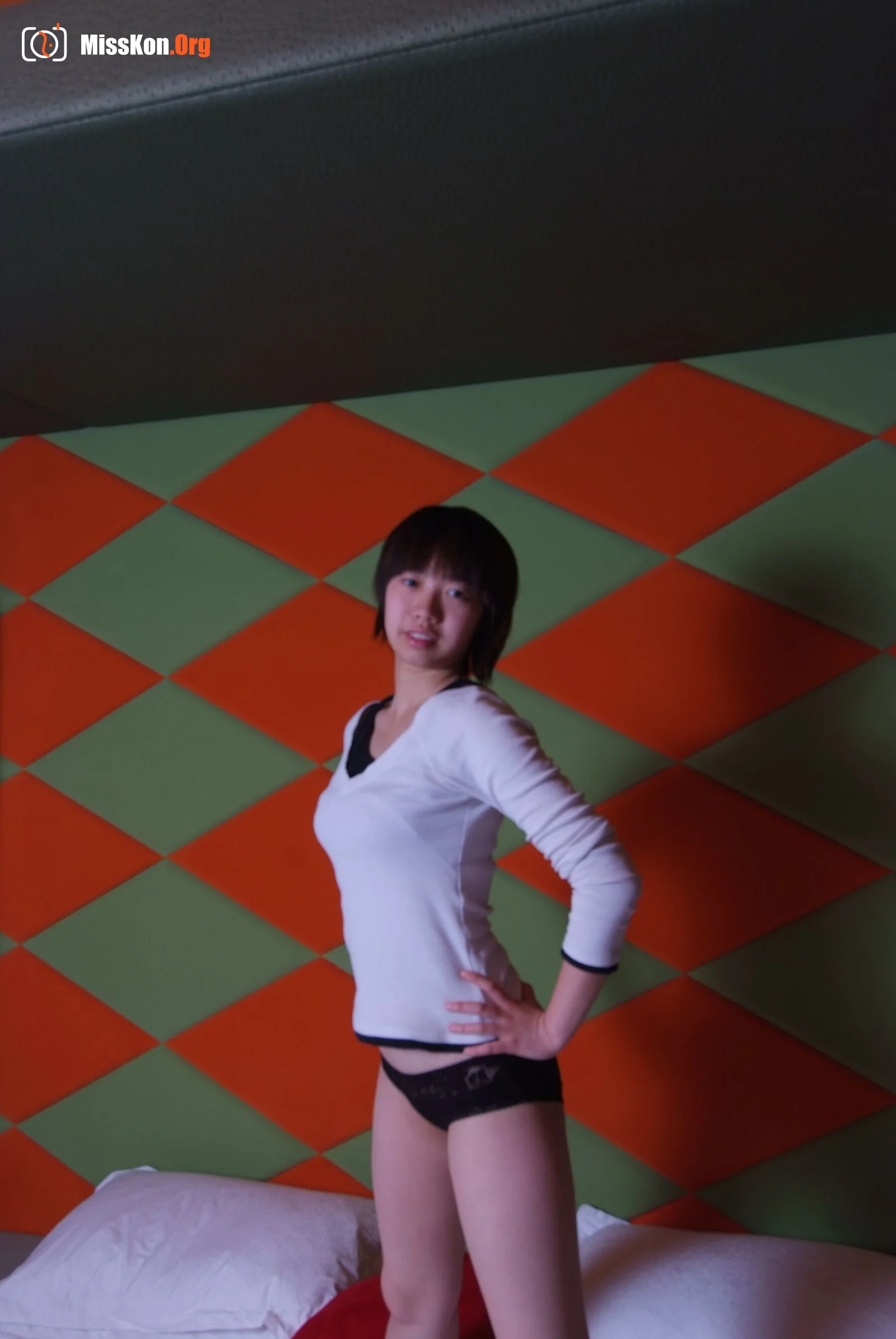 Nude photo set of Chinese model: Diligently (2010-03-14) - Photo 10