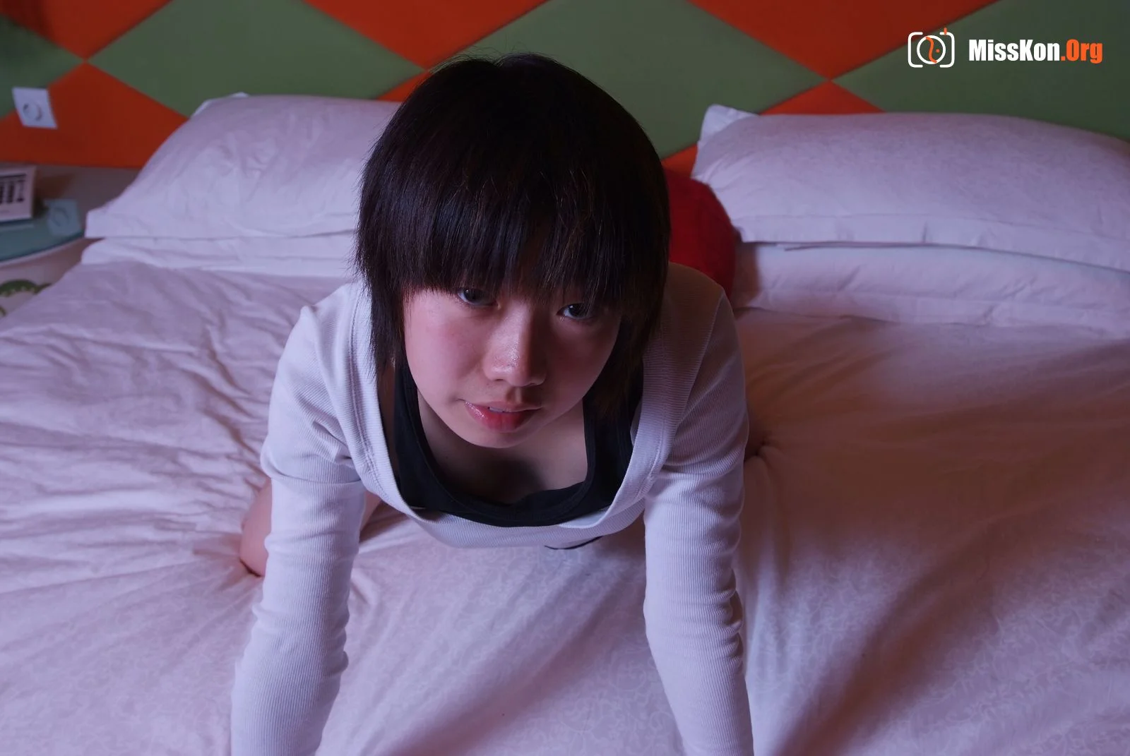 Nude photo set of Chinese model: Diligently (2010-03-14) - Photo 17