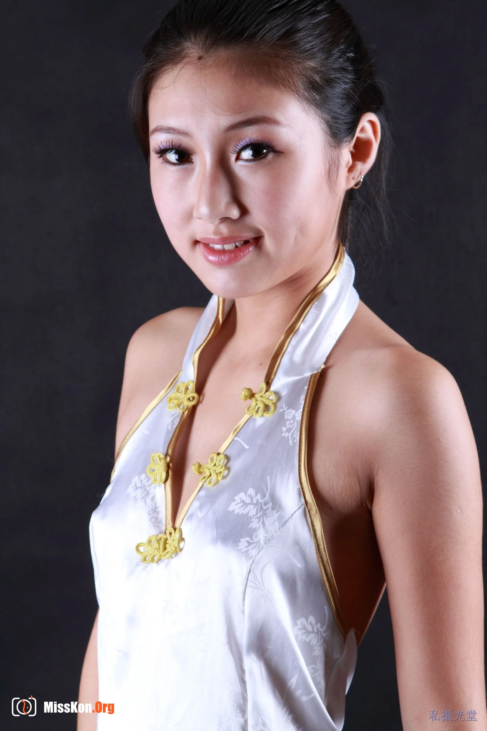 Nude photo set of Chinese model: Ding Wei (2010-08-04) - Photo 13